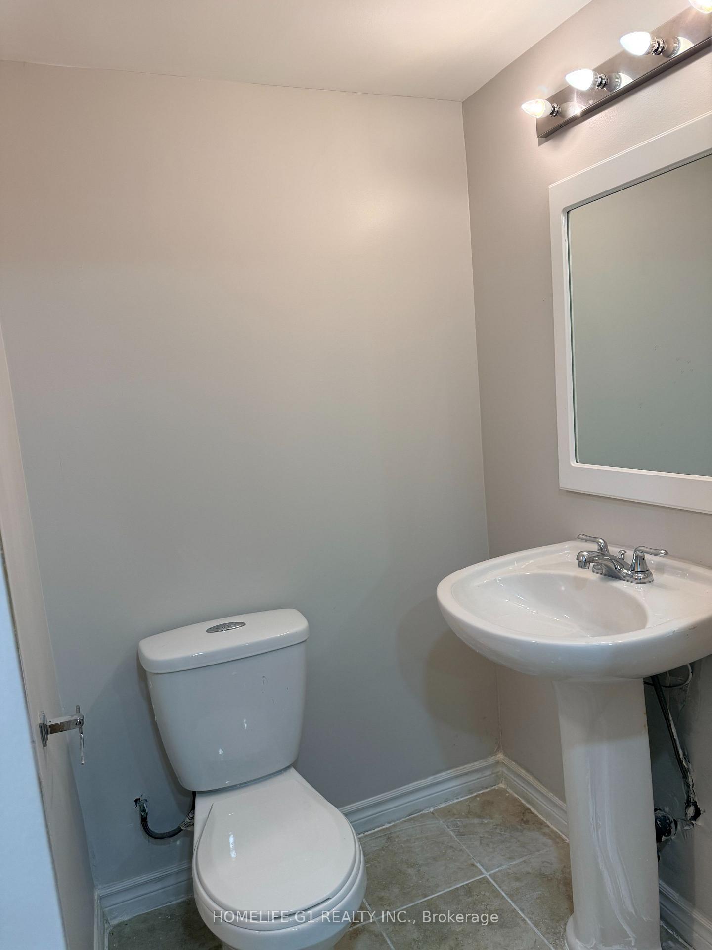 Photo 23 of Unit Bsmt, 3 Amaryllis Drive, Brampton, Northwest Sandalwood Parkway — HOMEH