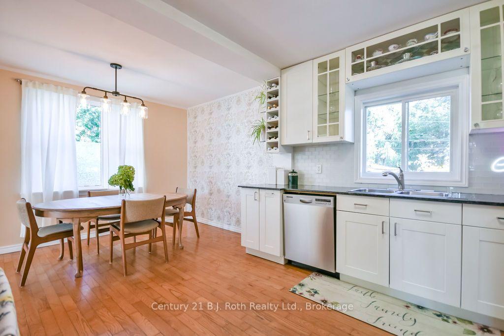 Photo 14 of 258 James Street E, Orillia — HOMEH