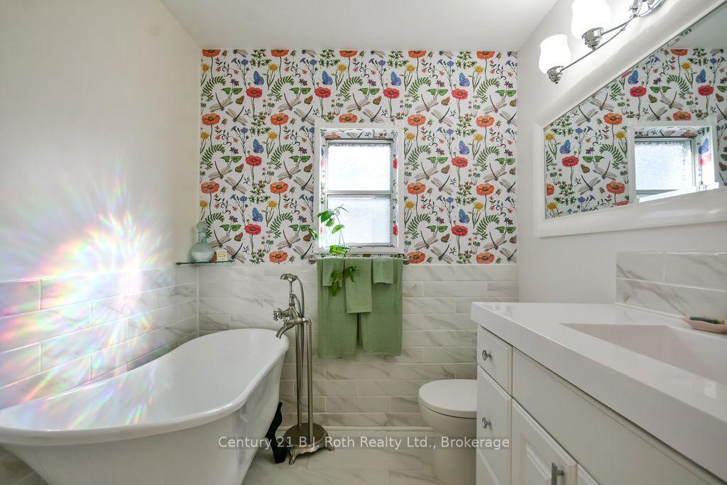 Photo 22 of 258 James Street E, Orillia — HOMEH