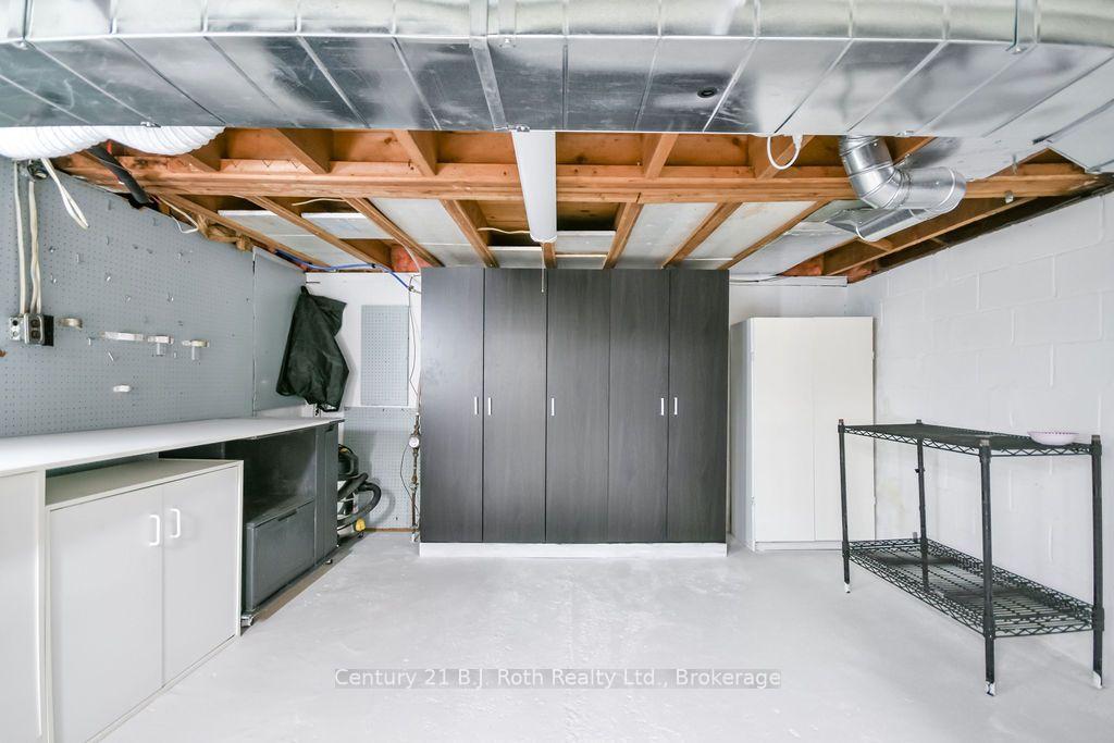 Photo 27 of 258 James Street E, Orillia — HOMEH