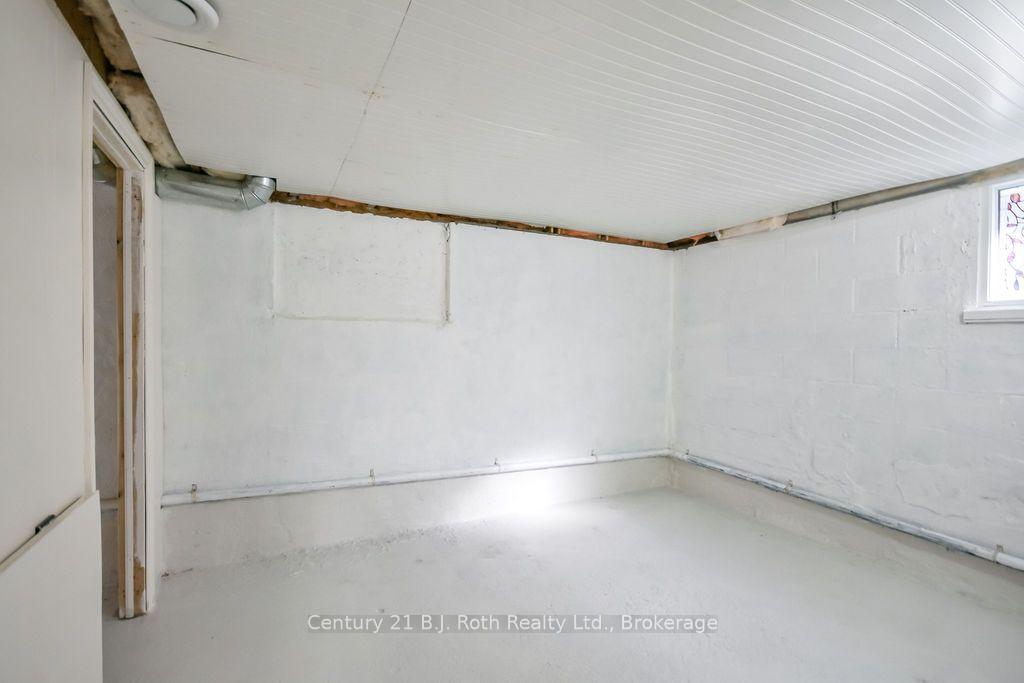 Photo 30 of 258 James Street E, Orillia — HOMEH