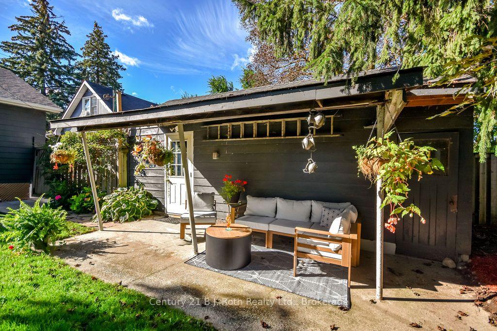 Photo 37 of 258 James Street E, Orillia — HOMEH