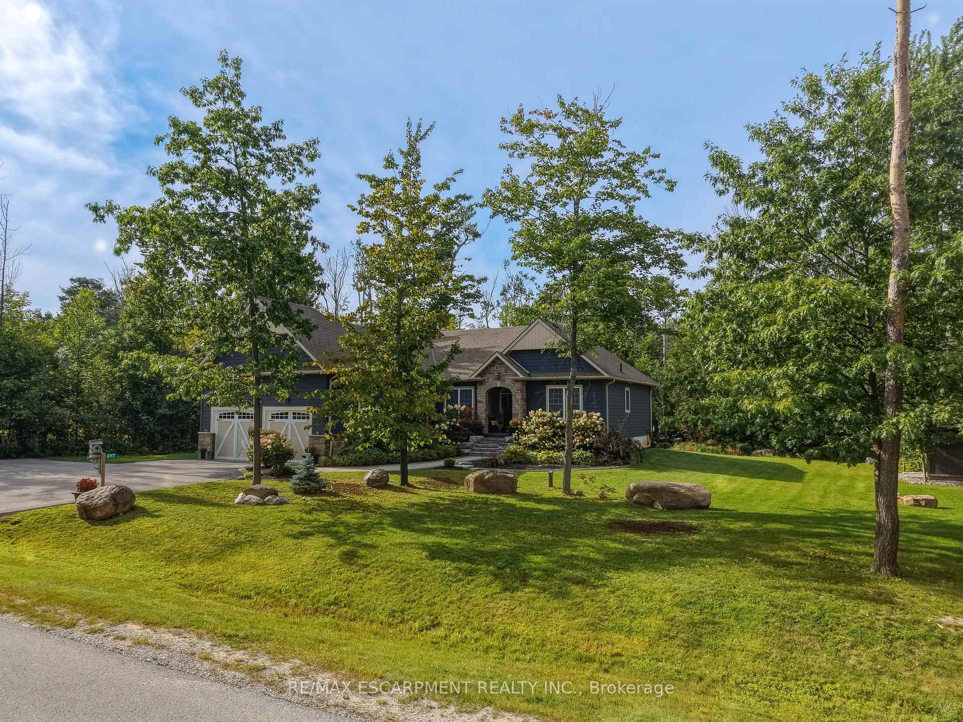 Photo 5 of 2117 Elana Drive, Severn, Marchmont — HOMEH
