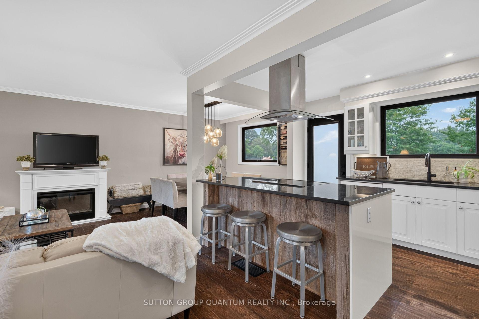 Photo 20 of 2103 Seabrook Drive, Oakville, West — HOMEH