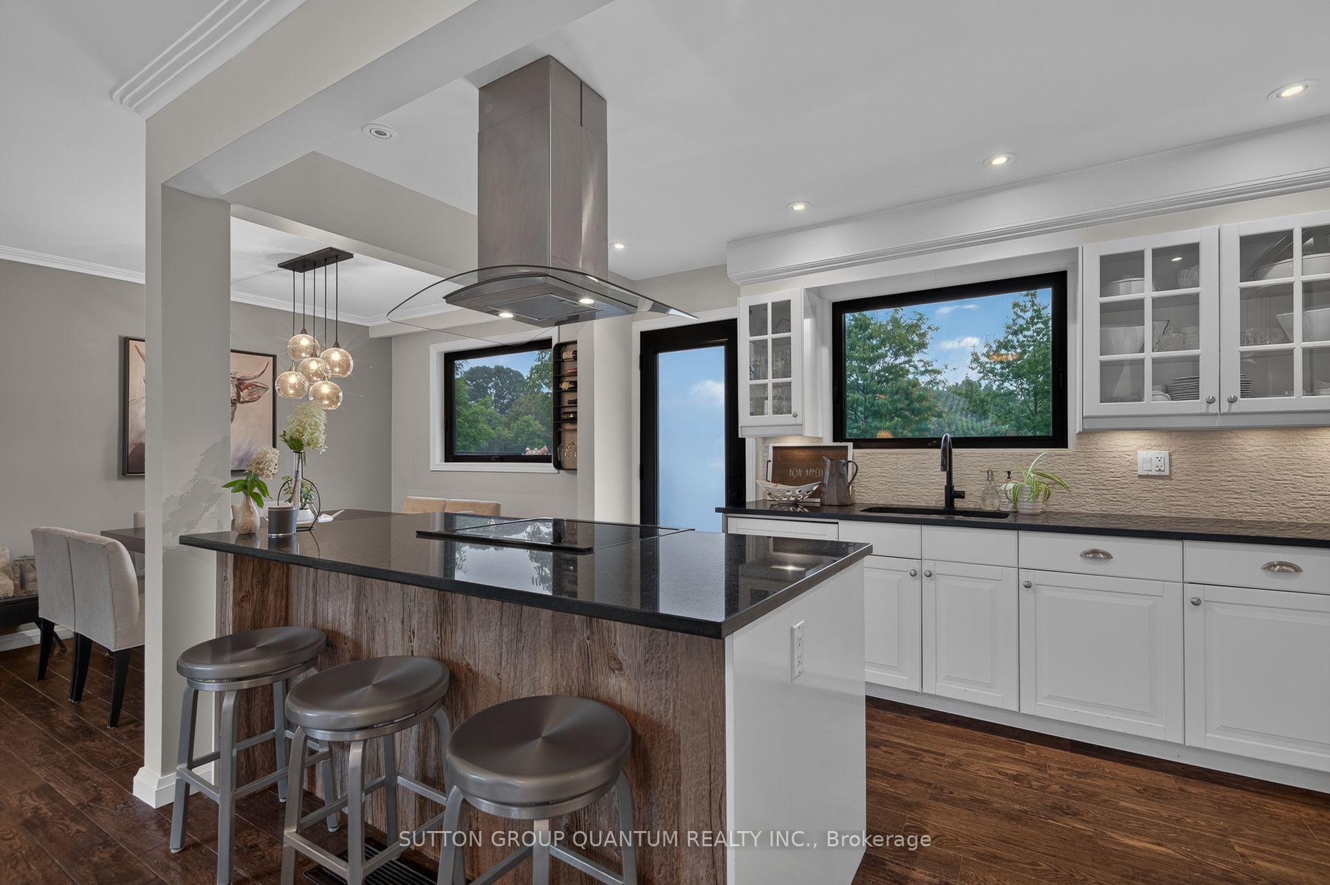 Photo 36 of 2103 Seabrook Drive, Oakville, West — HOMEH