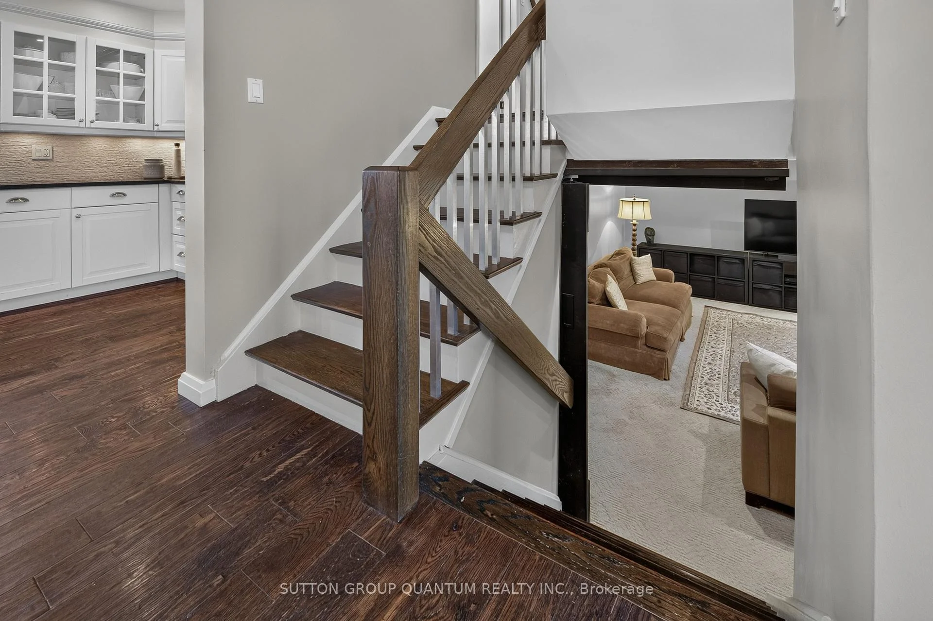 Photo 41 of 2103 Seabrook Drive, Oakville, West — HOMEH