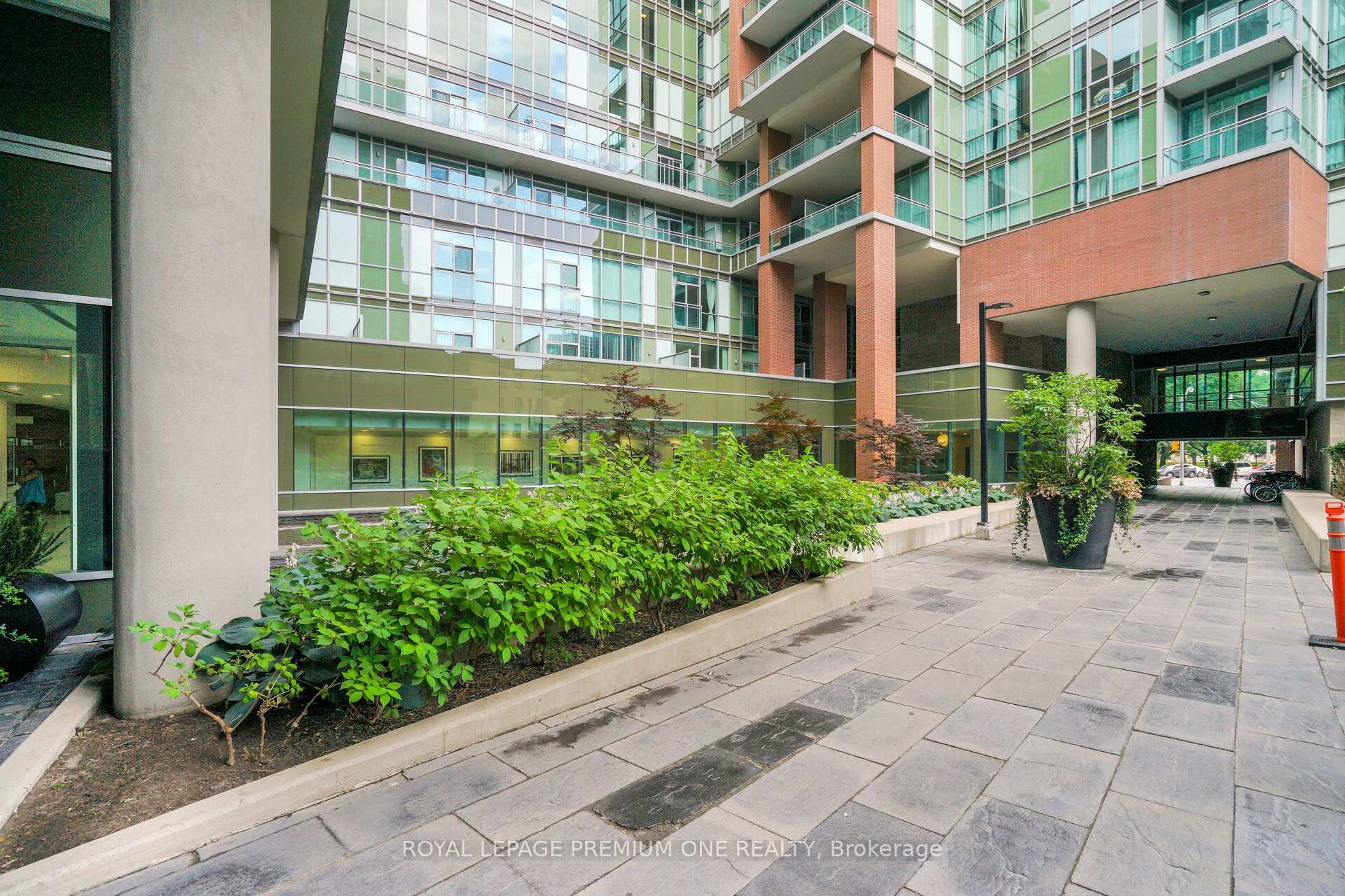 Photo 42 of Unit S430, 112 George Street, Toronto, Moss Park — HOMEH
