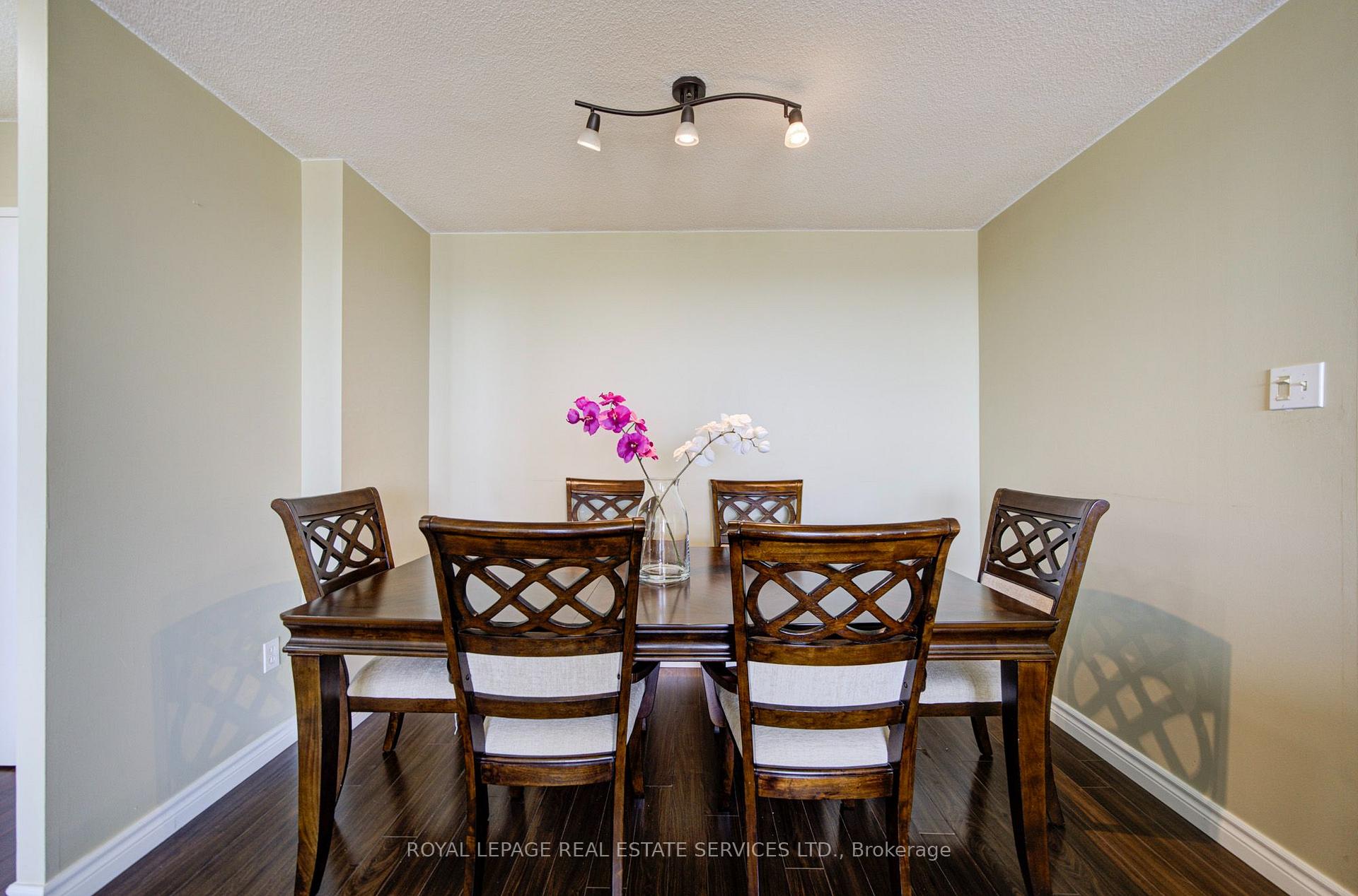 Photo 24 of 400 Webb Drive, Mississauga, City Centre — HOMEH