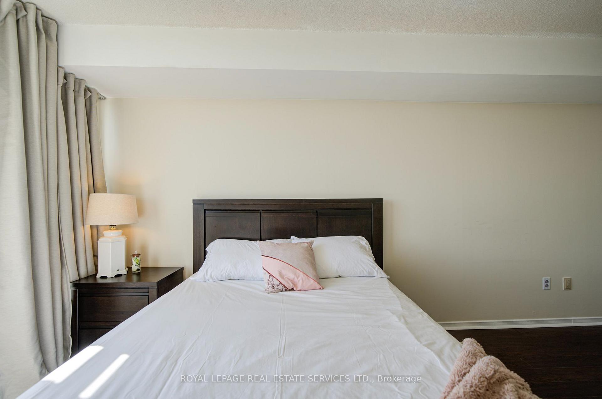 Photo 36 of 400 Webb Drive, Mississauga, City Centre — HOMEH