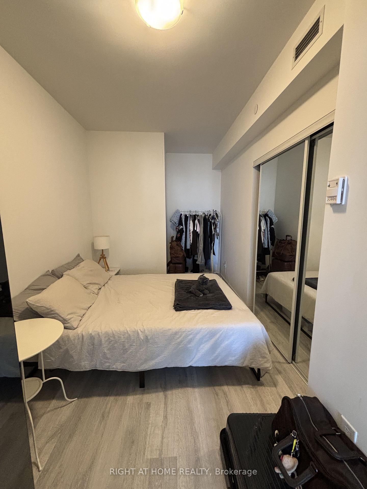 Photo 9 of Unit 2502, 100 Dalhousie Street E, Toronto, Church-Yonge Corridor — HOMEH