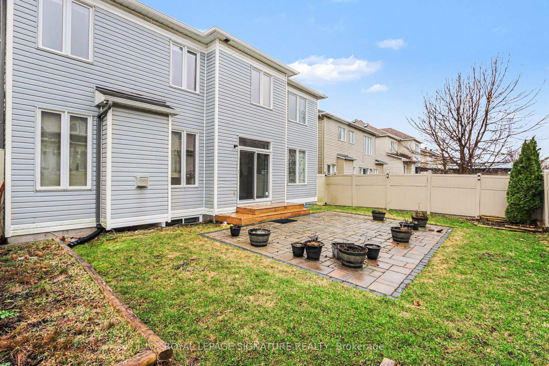 Photo 26 of 129 Tapestry Drive, Ottawa, Barrhaven - Strandherd — HOMEH