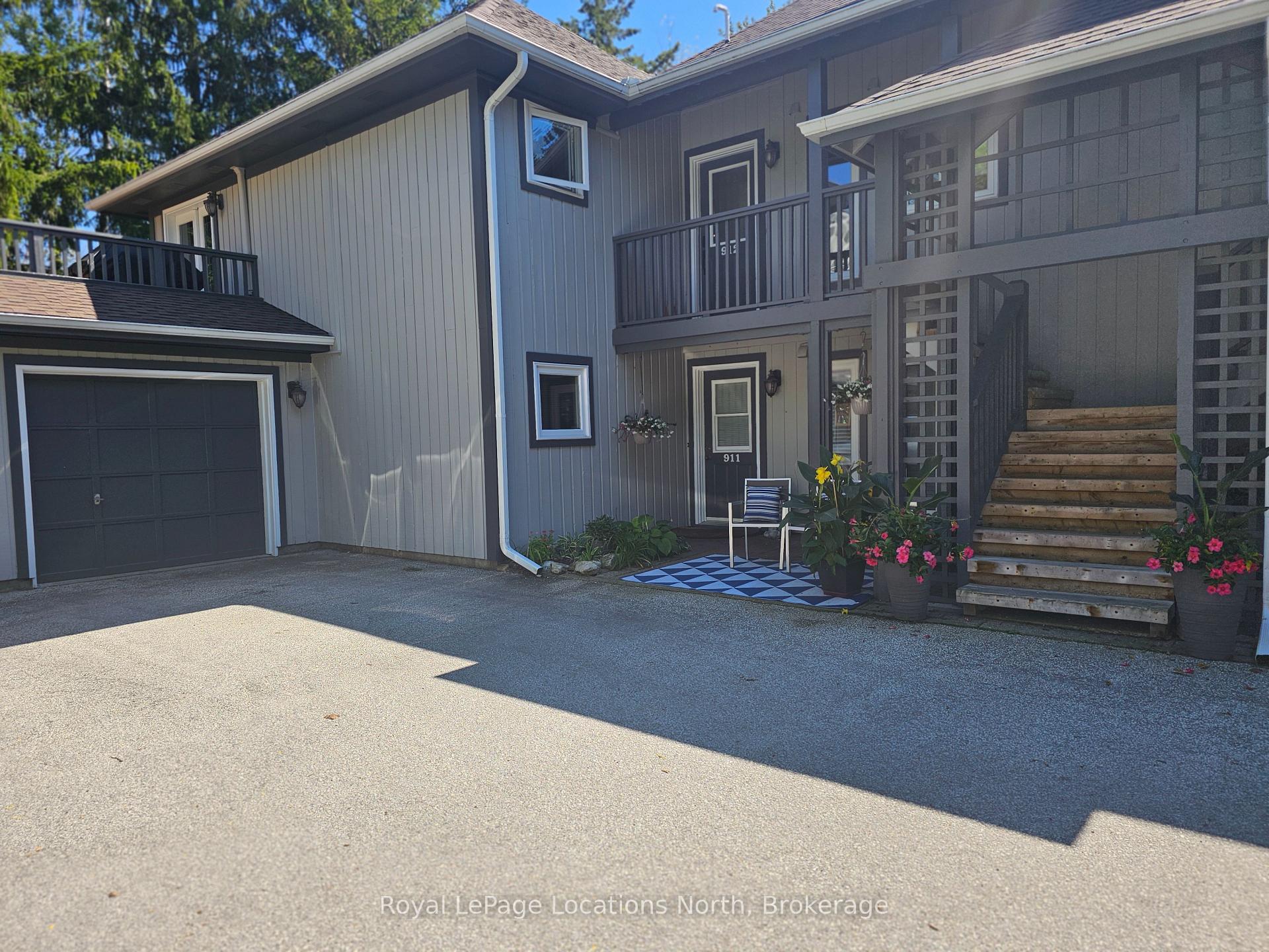 Photo 3 of 911 Cedar Pointe Court, Collingwood — HOMEH