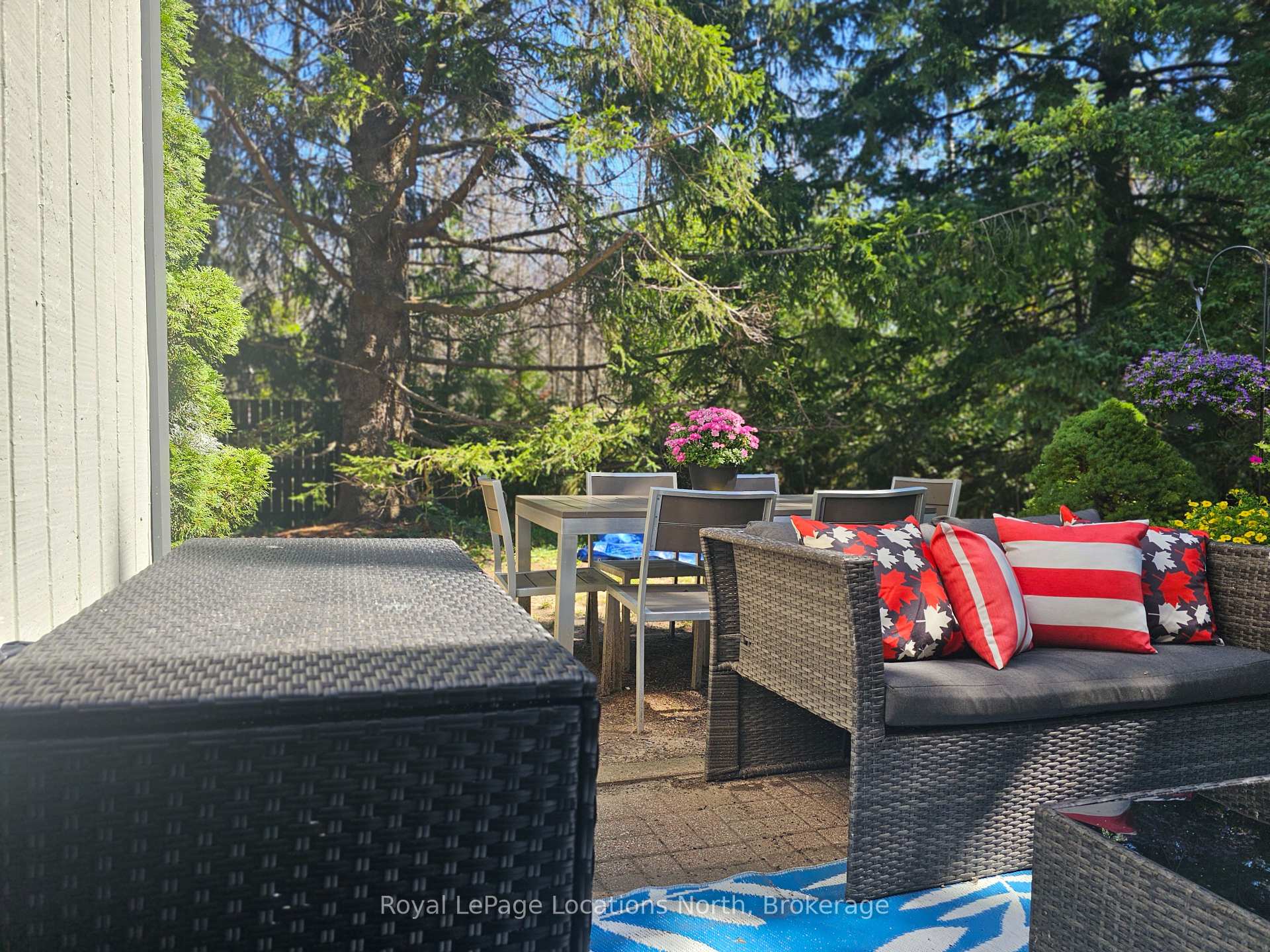 Photo 9 of 911 Cedar Pointe Court, Collingwood — HOMEH