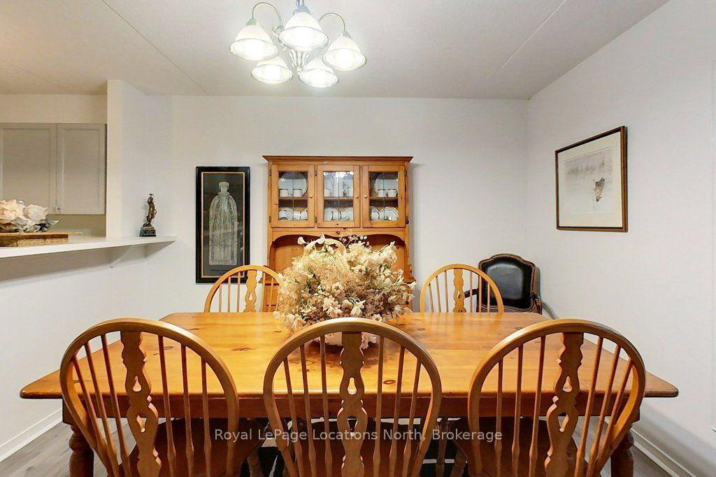 Photo 21 of 911 Cedar Pointe Court, Collingwood — HOMEH