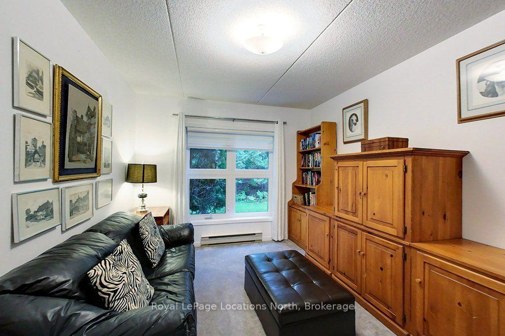 Photo 31 of 911 Cedar Pointe Court, Collingwood — HOMEH