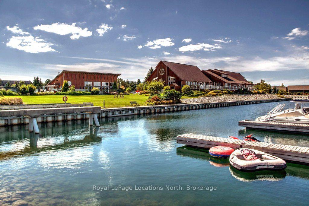 Photo 44 of 911 Cedar Pointe Court, Collingwood — HOMEH
