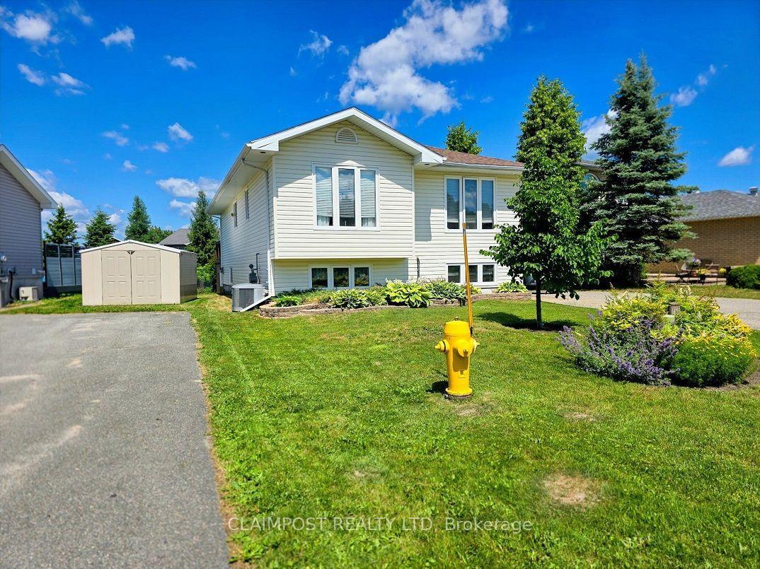 Photo 3 of 57 Mascioli Boulevard, Timmins, TNW - Vic Heights — HOMEH