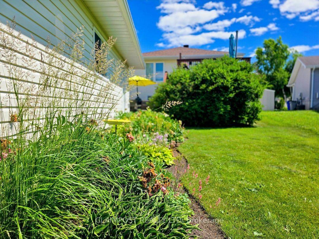 Photo 49 of 57 Mascioli Boulevard, Timmins, TNW - Vic Heights — HOMEH