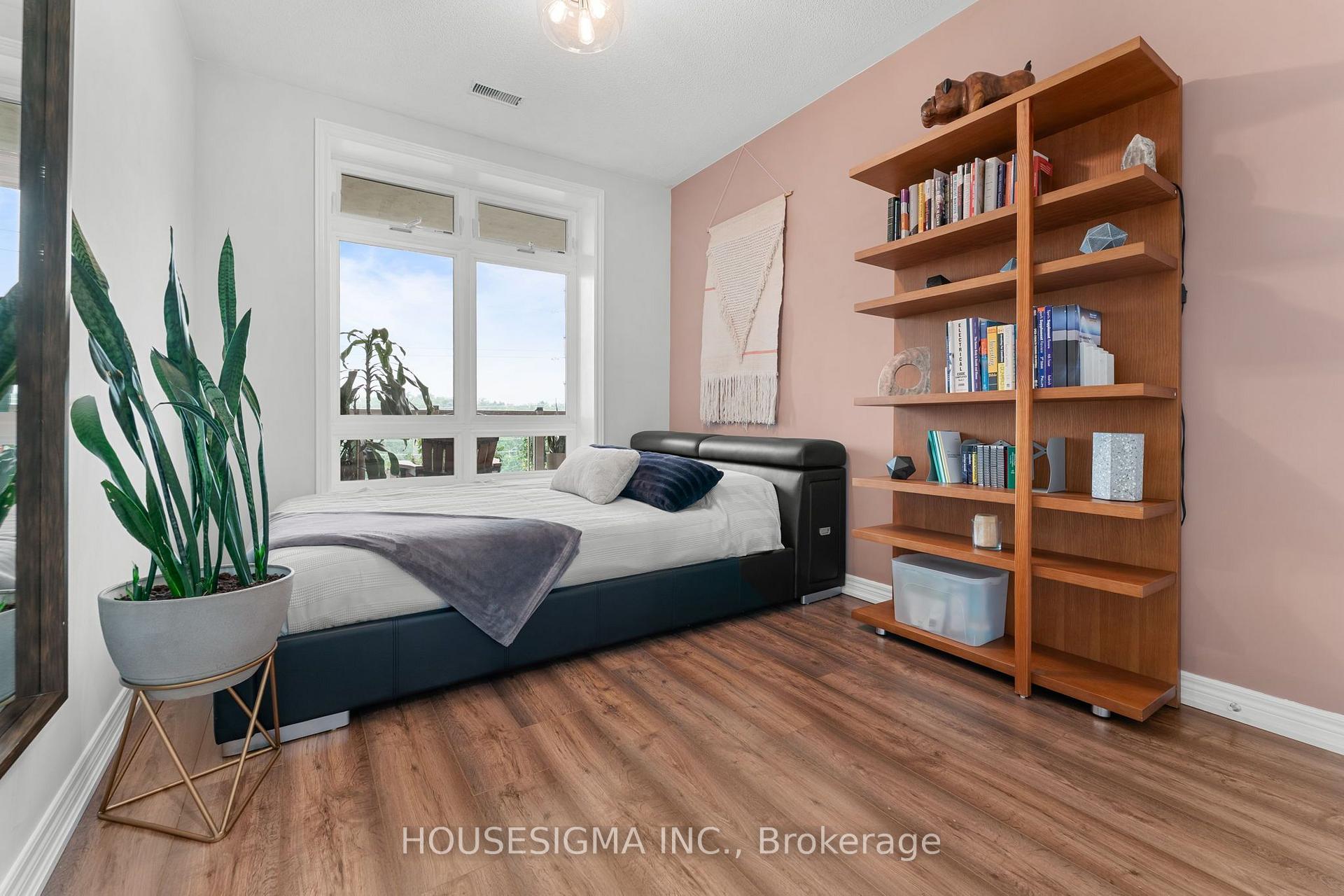 Photo 31 of Unit 501, 1980 Imperial Way, Burlington, Uptown — HOMEH