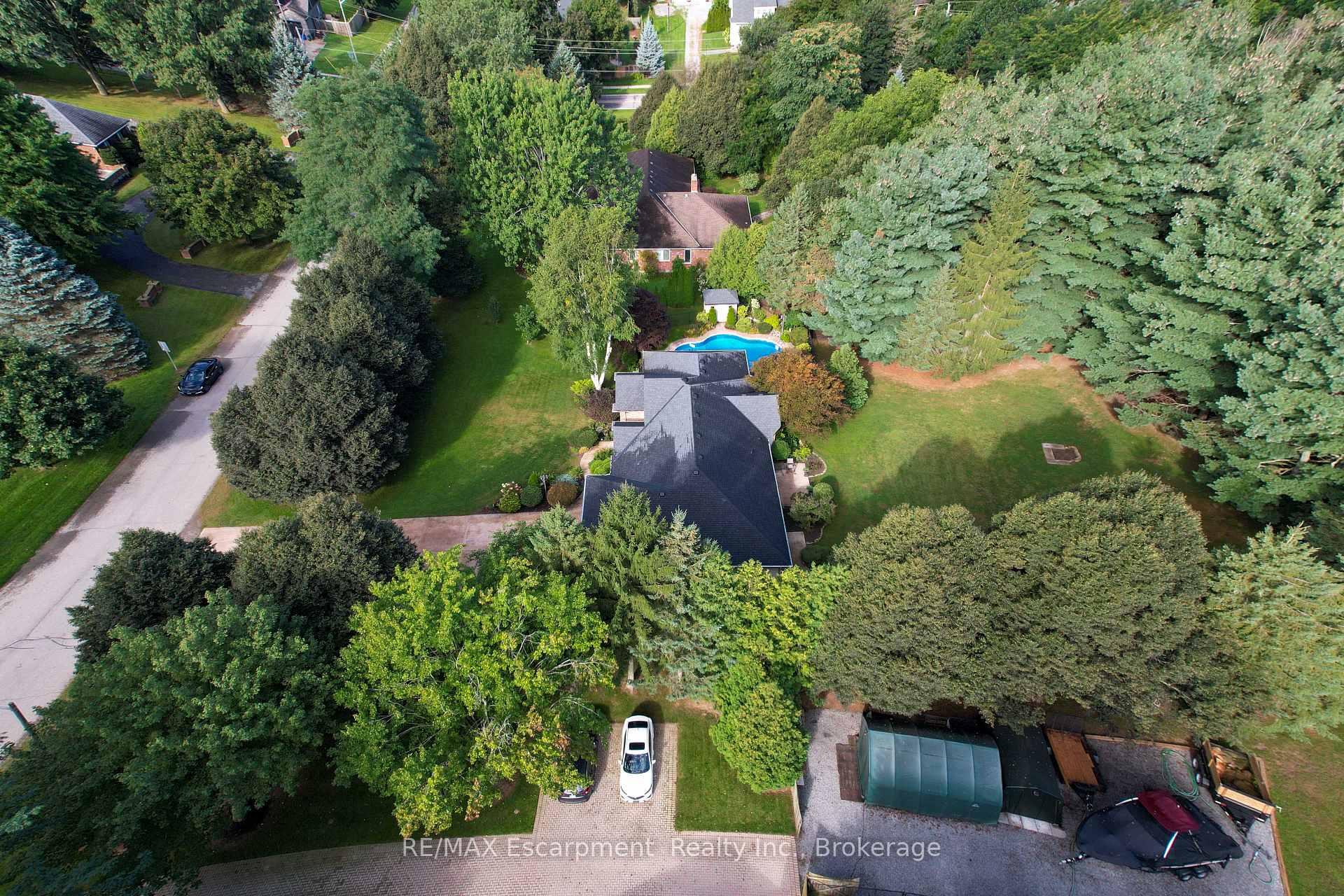 Photo 4 of 31 Alder Crescent, Pelham, Fenwick — HOMEH