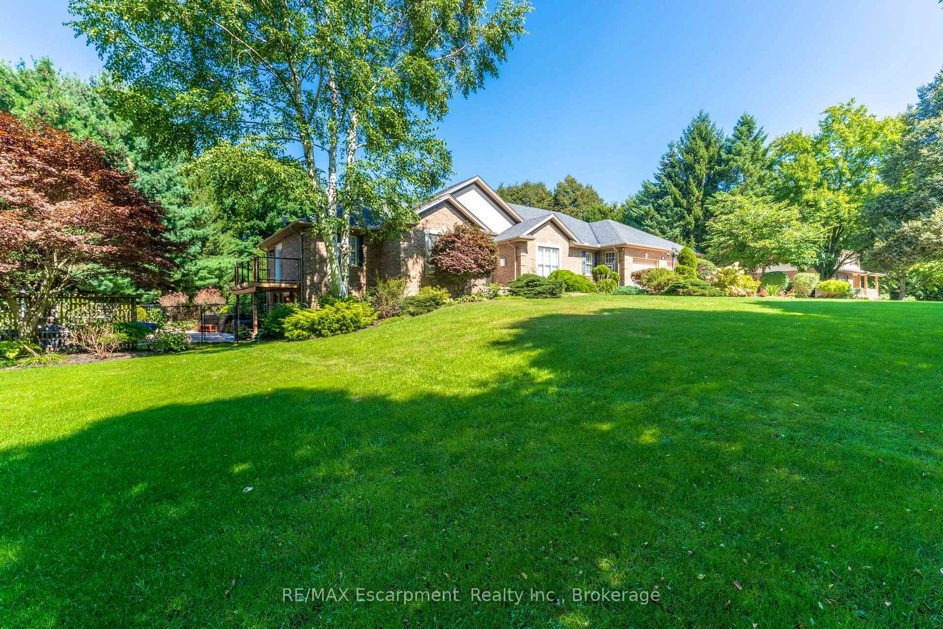 Photo 6 of 31 Alder Crescent, Pelham, Fenwick — HOMEH