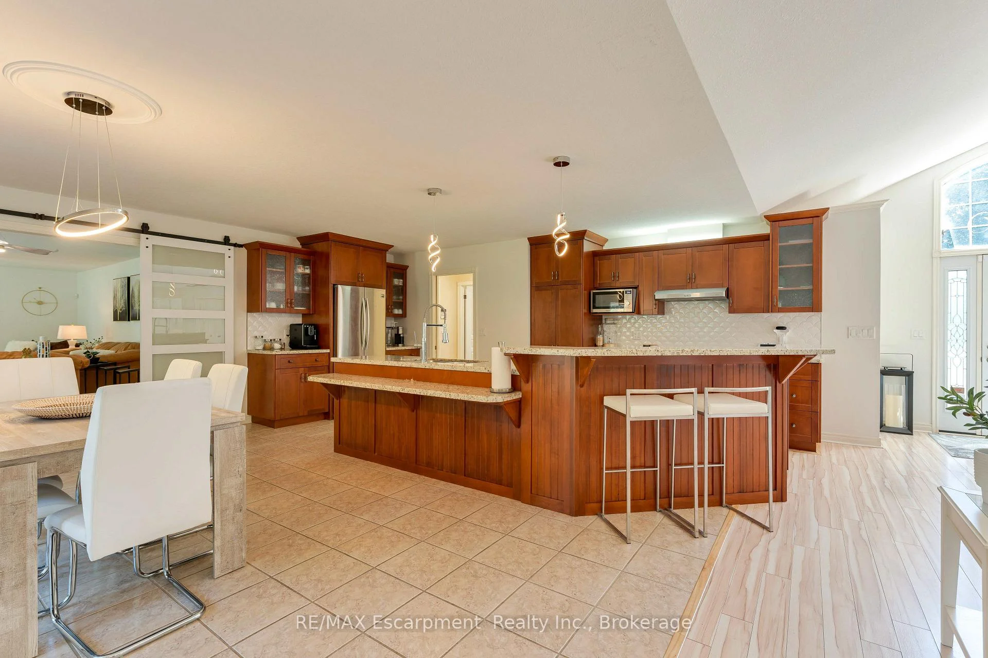 Photo 19 of 31 Alder Crescent, Pelham, Fenwick — HOMEH