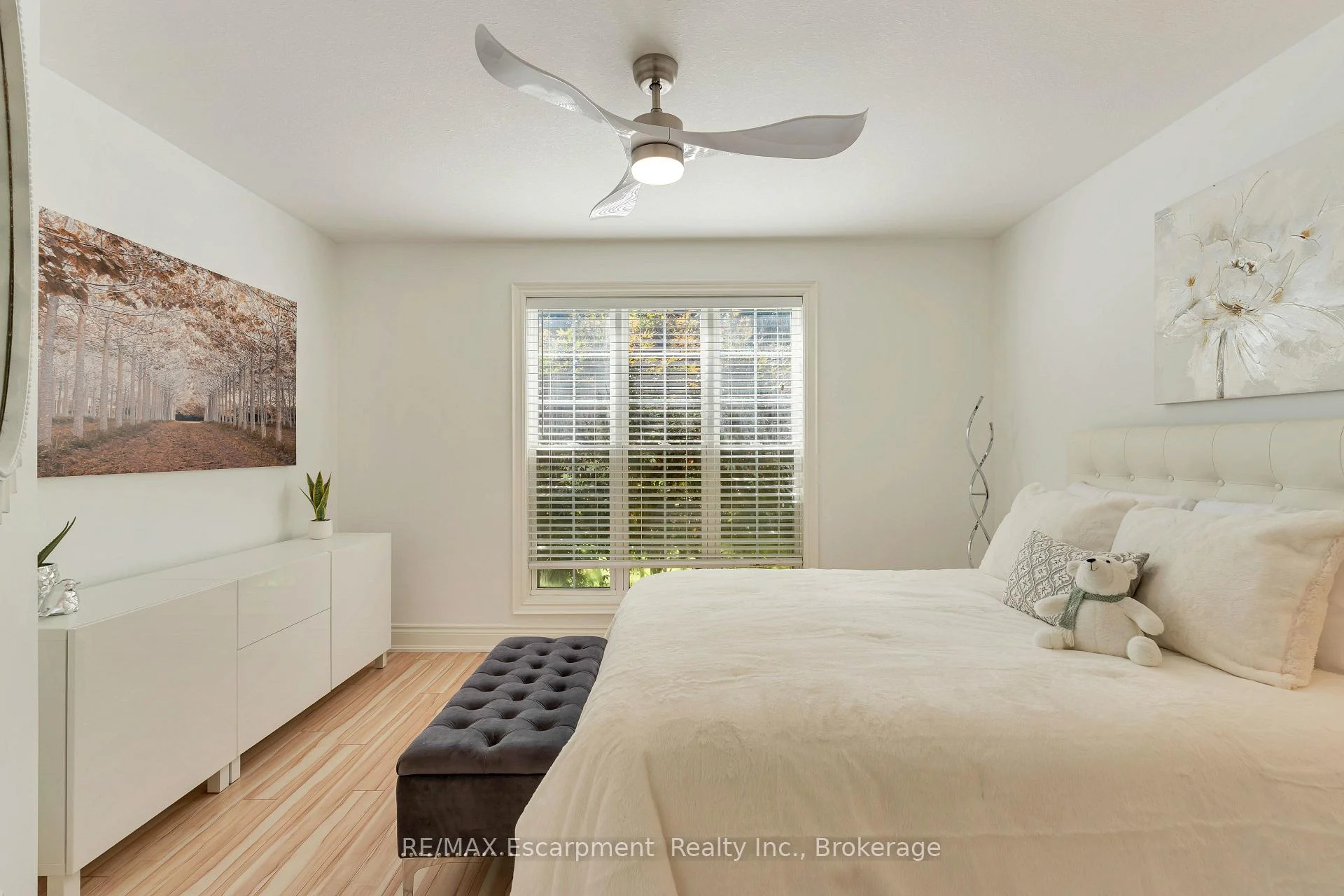 Photo 25 of 31 Alder Crescent, Pelham, Fenwick — HOMEH