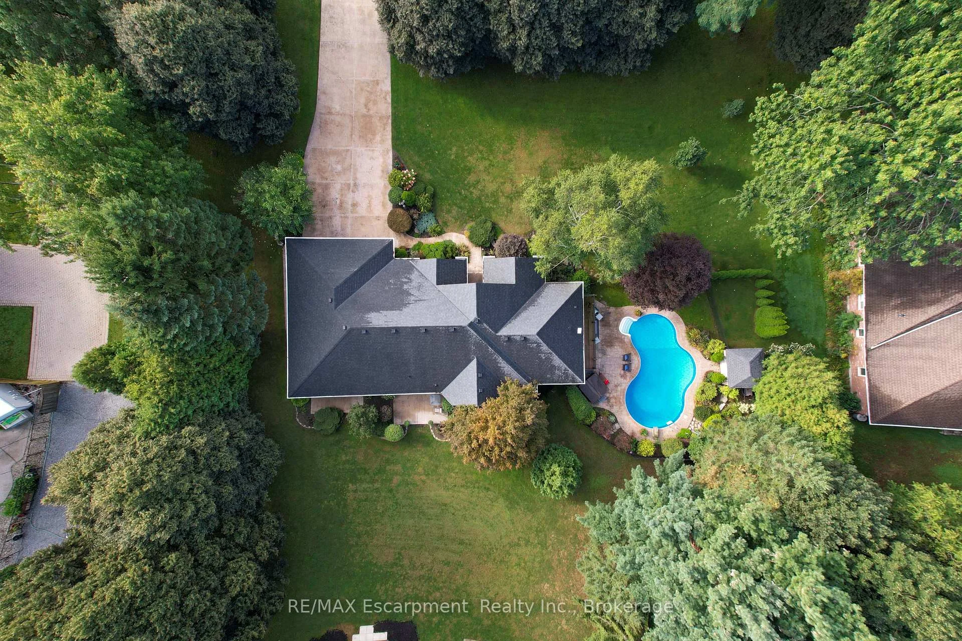 Photo 40 of 31 Alder Crescent, Pelham, Fenwick — HOMEH