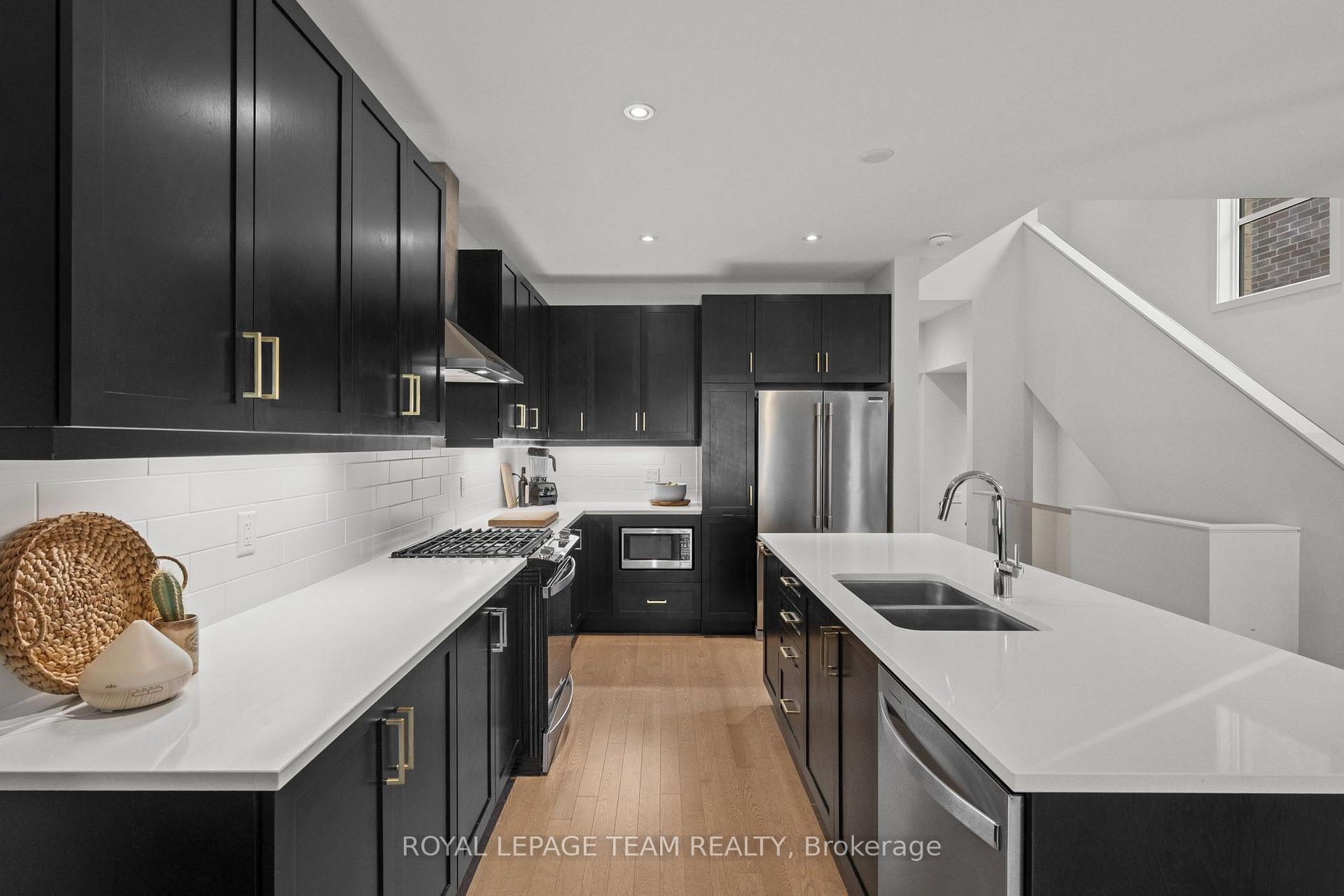 Photo 8 of 1037 Eider Street, Ottawa, Riverside South/Gloucester Glen — HOMEH