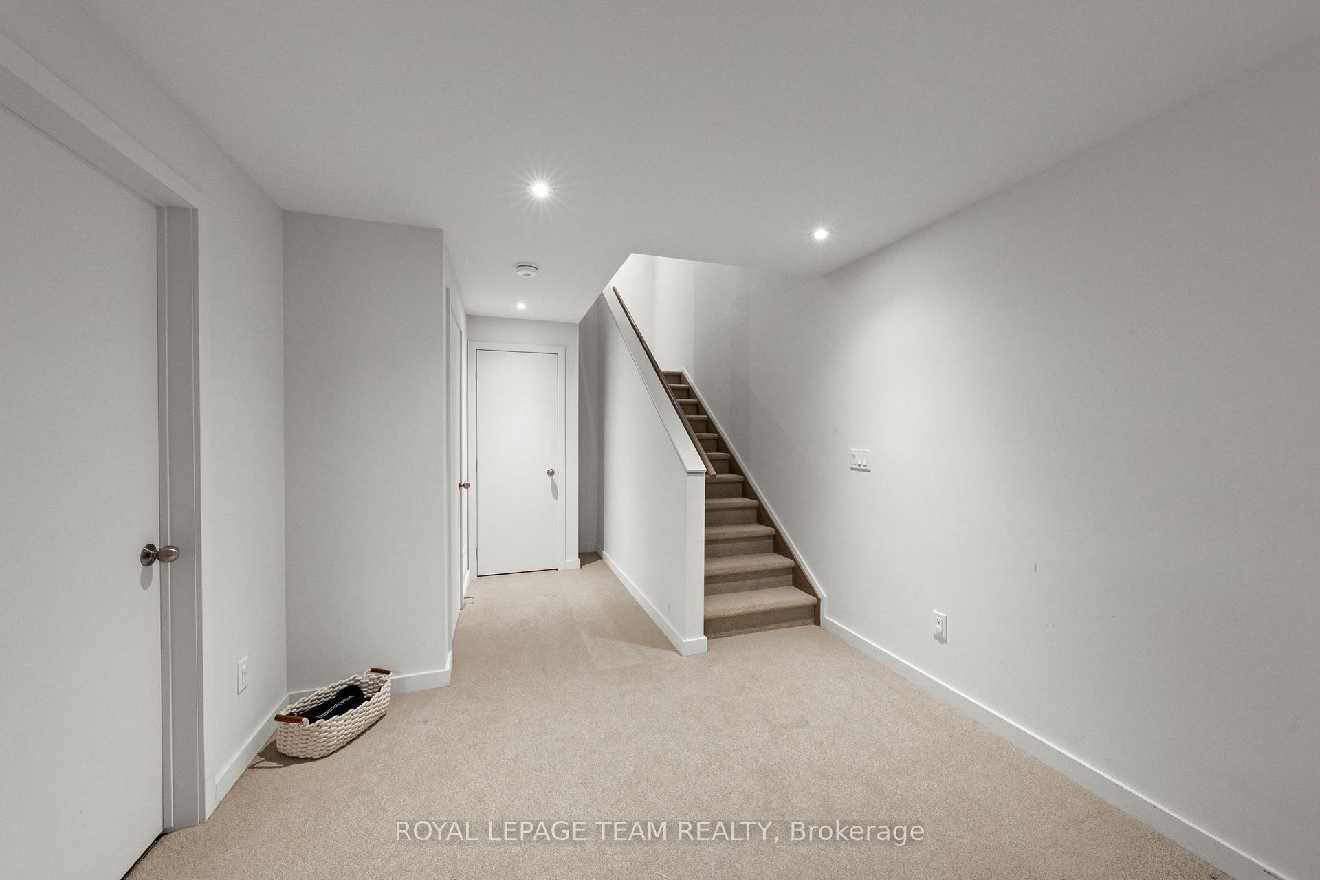 Photo 42 of 1037 Eider Street, Ottawa, Riverside South/Gloucester Glen — HOMEH