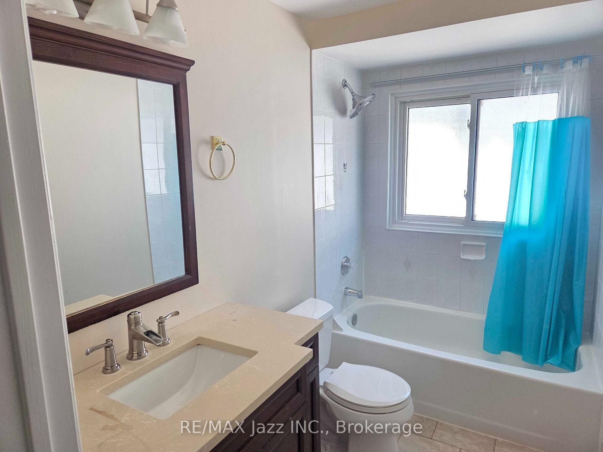 Photo 11 of 83 John Walter Crescent, Clarington, Courtice — HOMEH