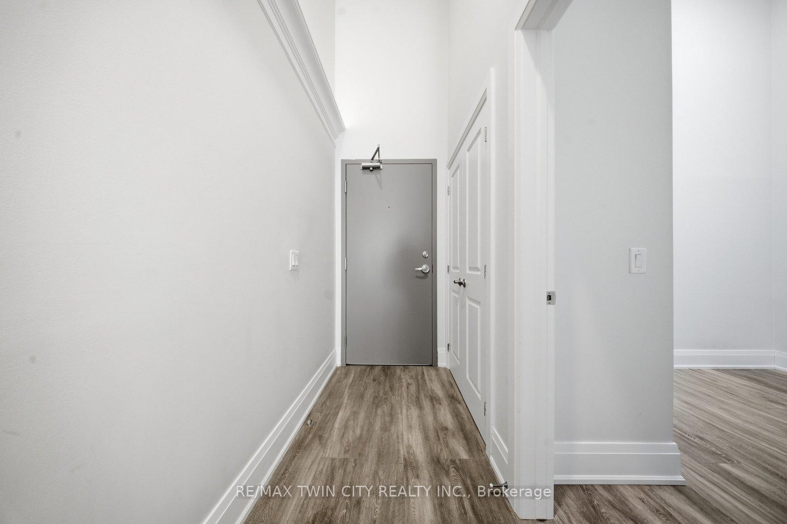 Photo 10 of Unit 303, 11 Queen Street, Brantford, Downtown Brantford — HOMEH