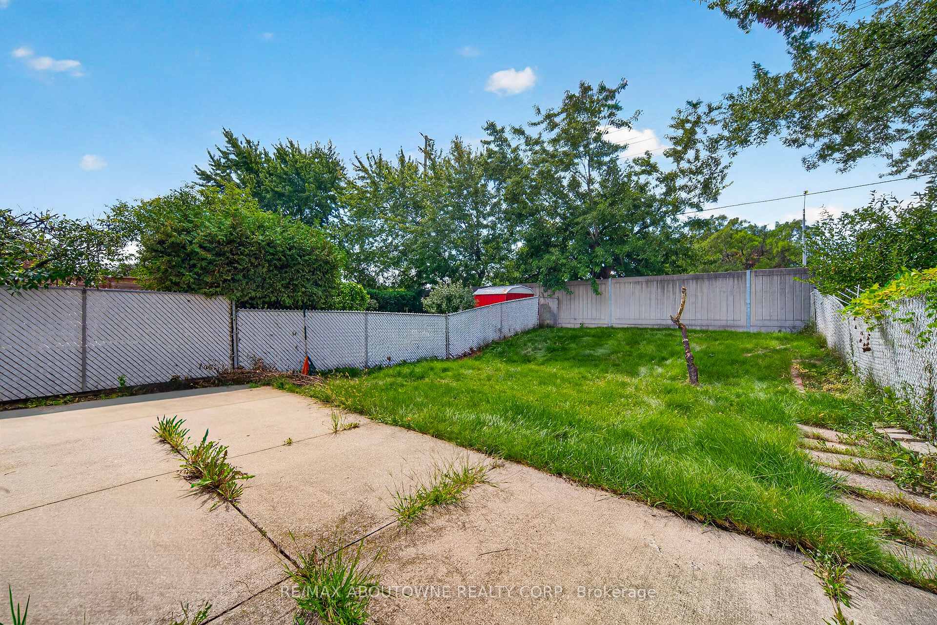 Photo 29 of 668 Greycedar Crescent, Mississauga, Rathwood — HOMEH