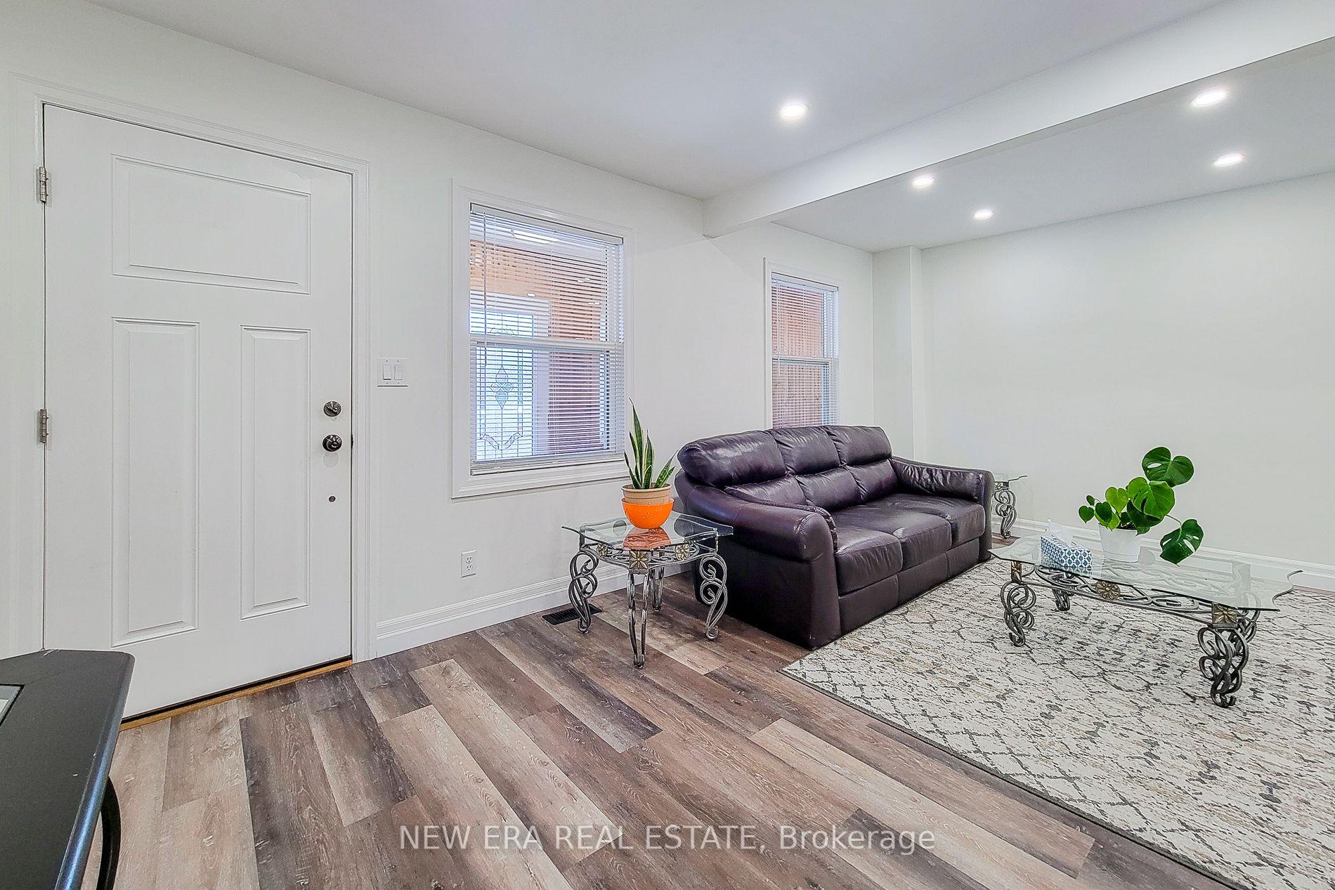 Photo 14 of 391 Cope Street, Hamilton, Homeside — HOMEH