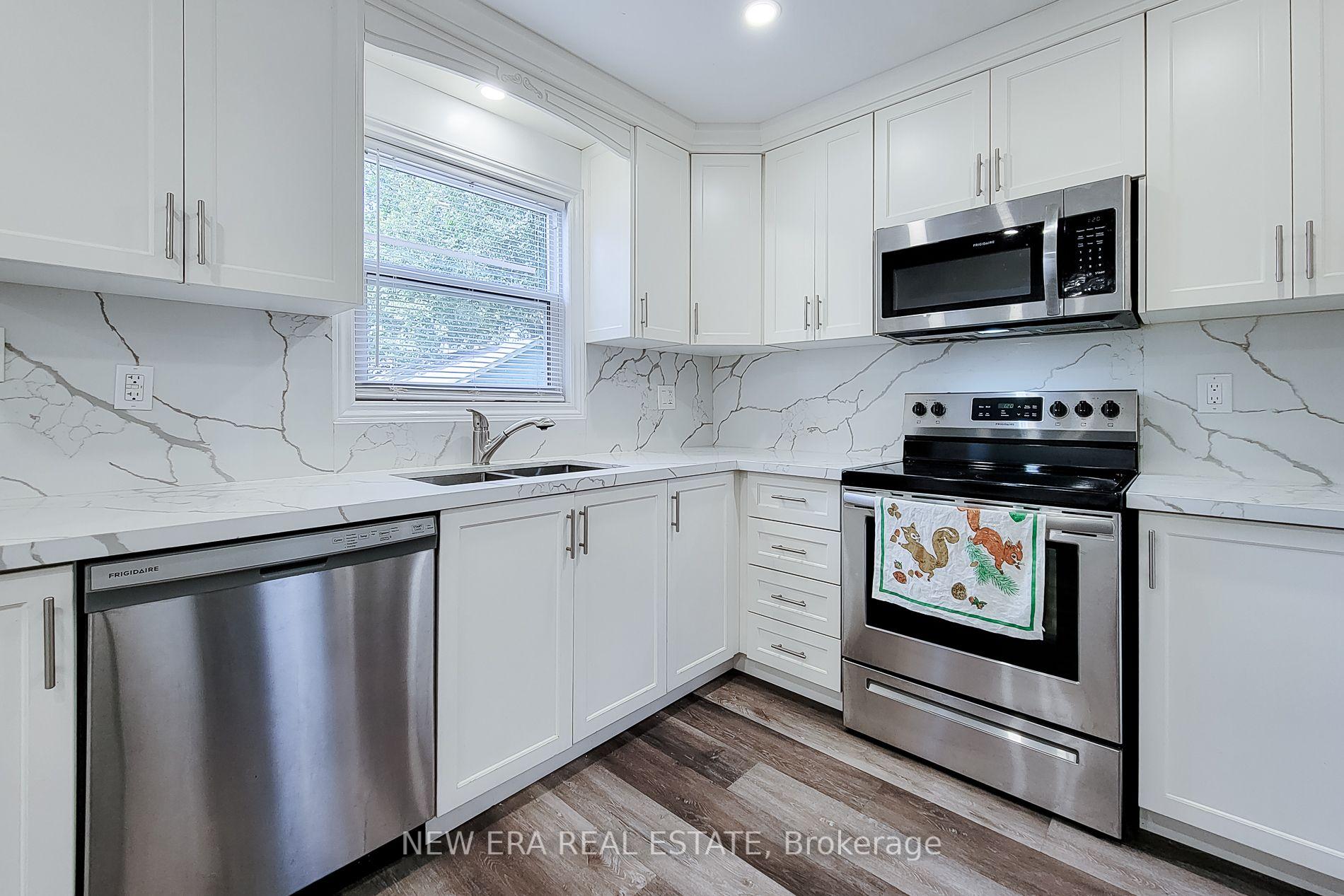 Photo 23 of 391 Cope Street, Hamilton, Homeside — HOMEH