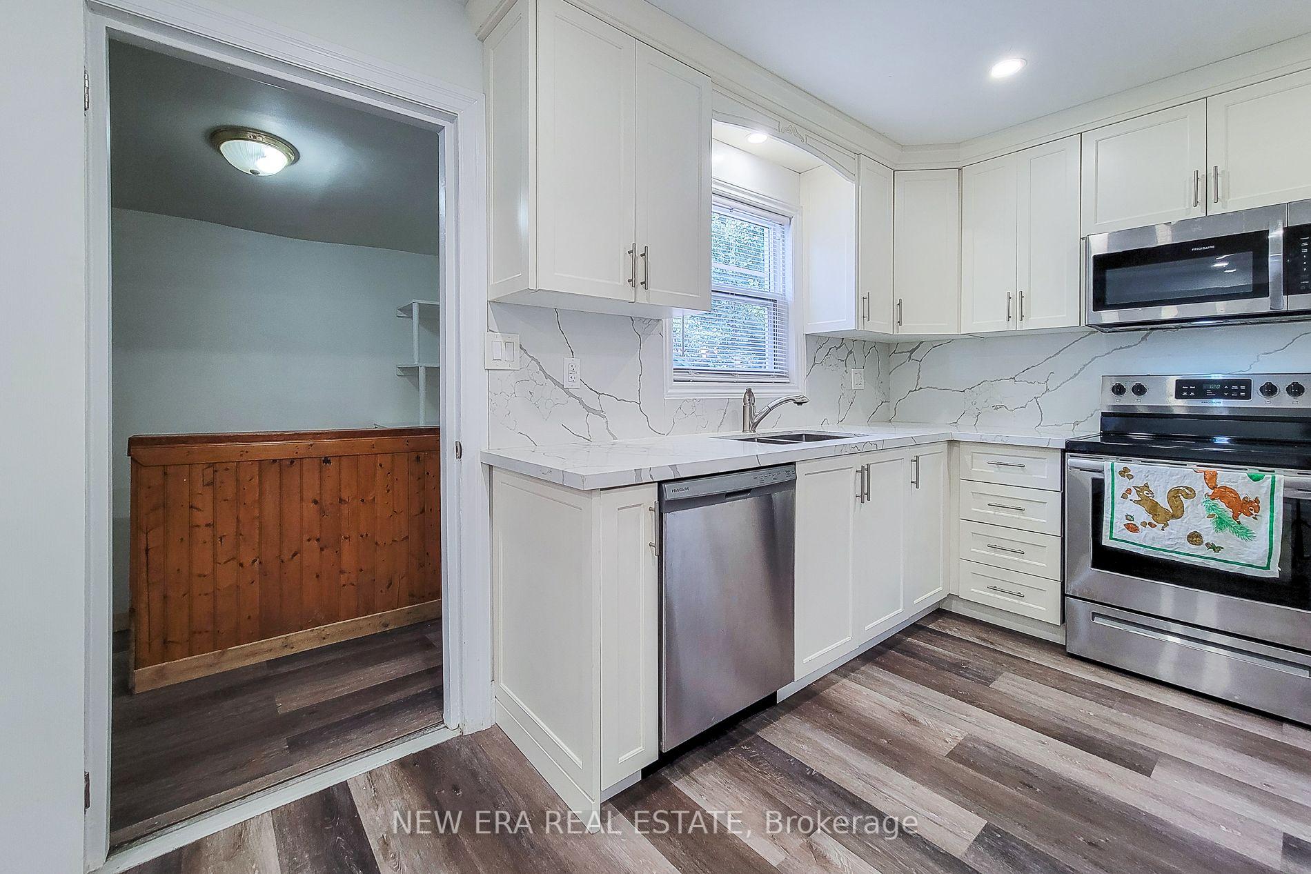 Photo 24 of 391 Cope Street, Hamilton, Homeside — HOMEH