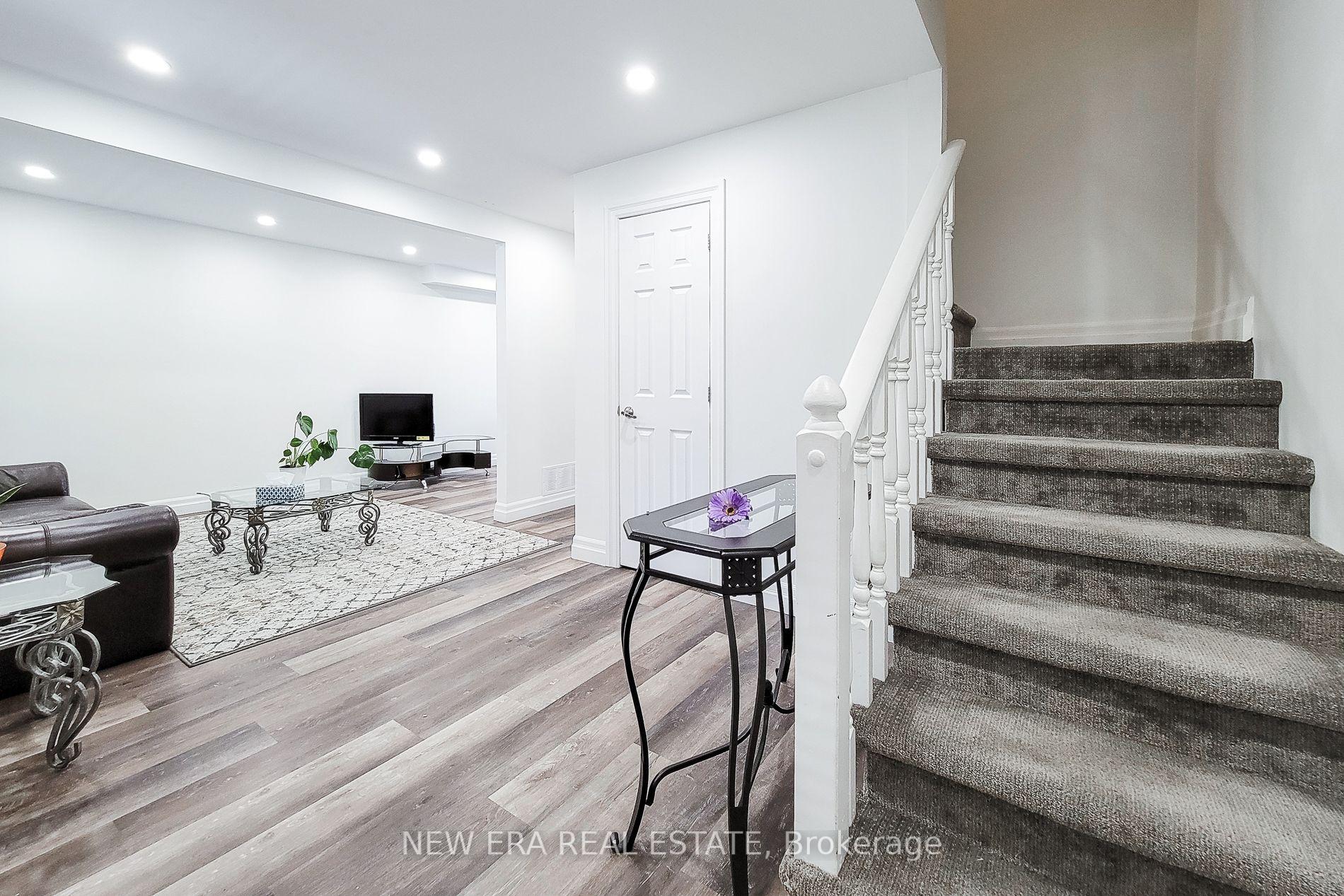 Photo 27 of 391 Cope Street, Hamilton, Homeside — HOMEH