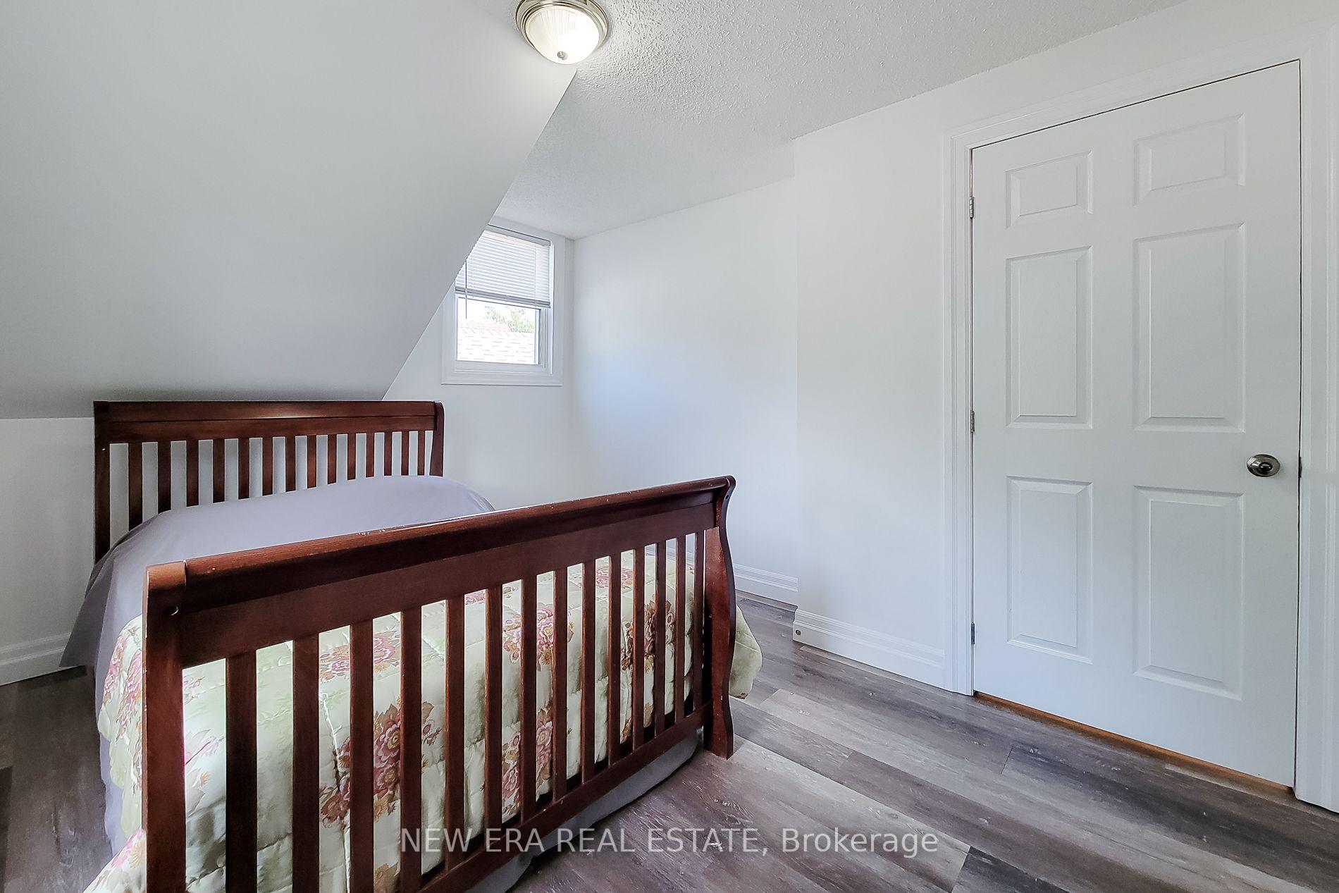 Photo 30 of 391 Cope Street, Hamilton, Homeside — HOMEH