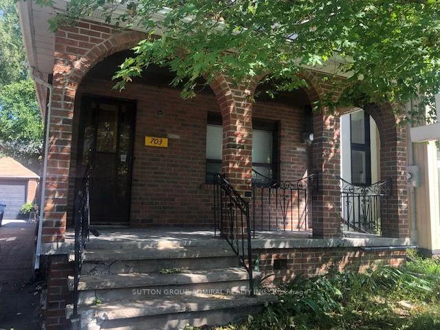 Photo 3 of 59 Shirley Street W, Toronto, Little Portugal — HOMEH