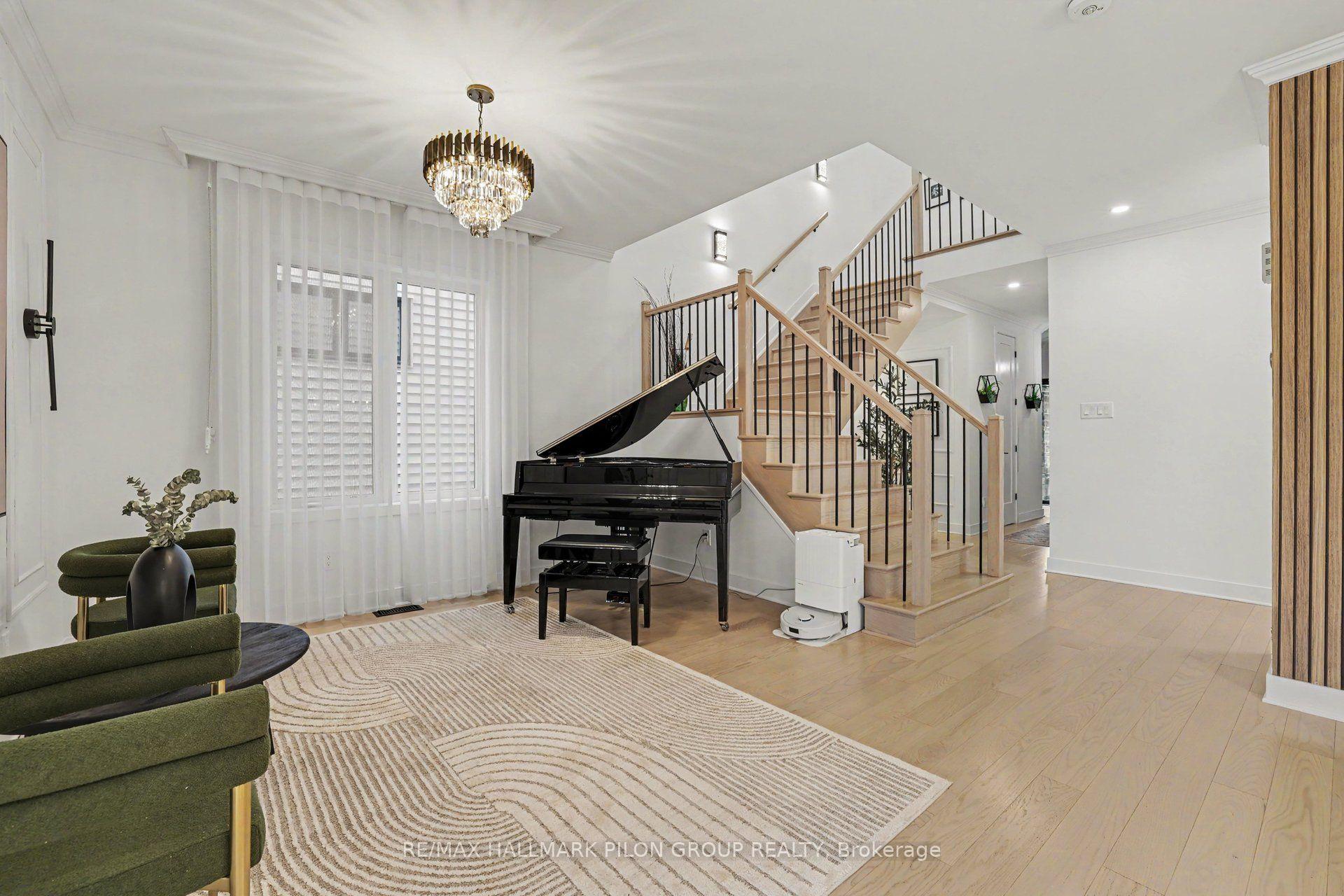 Photo 5 of 308 Cornice Street, Ottawa, Mer Bleue/Bradley Estates/Anderson Park — HOMEH