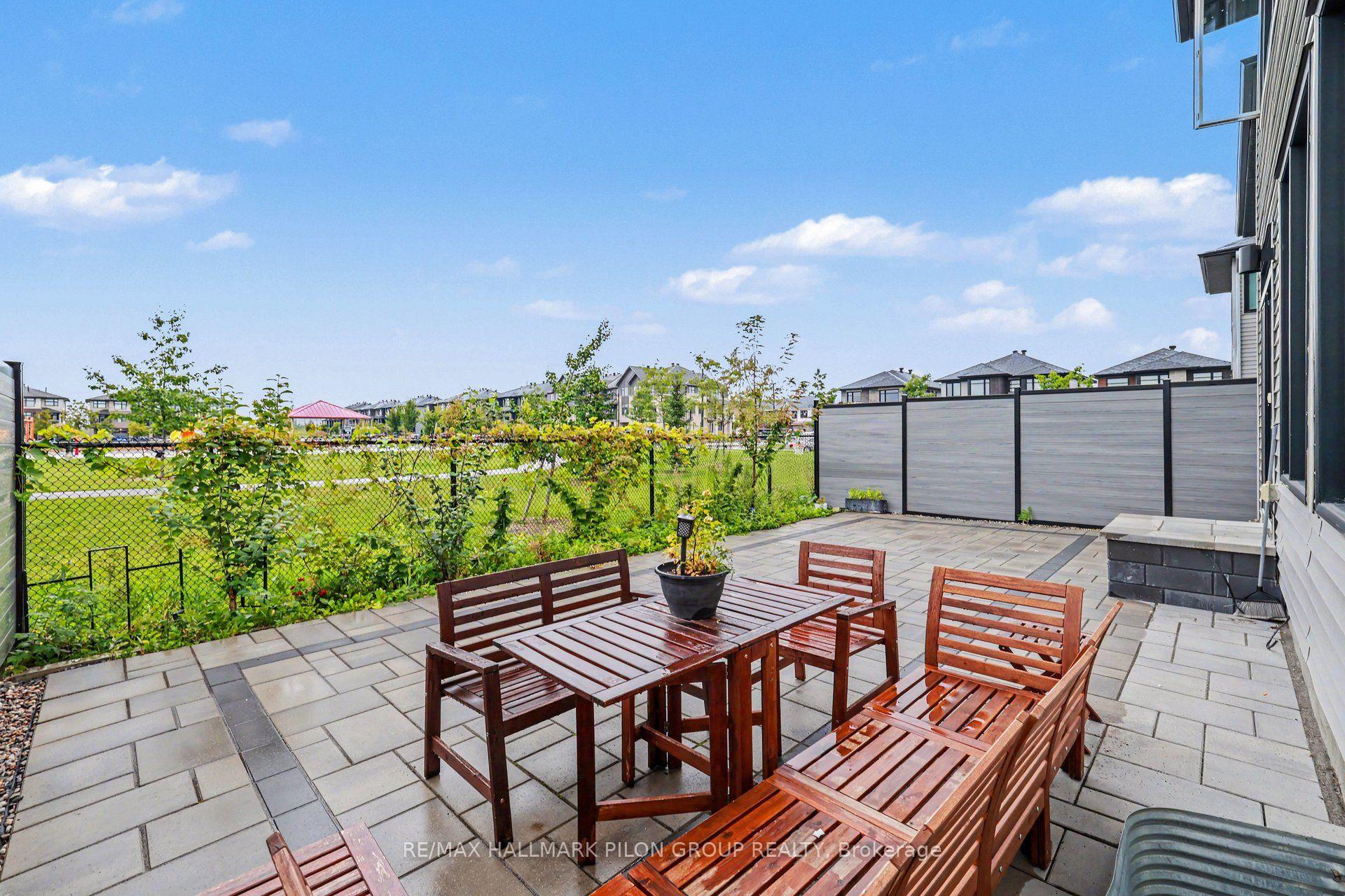 Photo 24 of 308 Cornice Street, Ottawa, Mer Bleue/Bradley Estates/Anderson Park — HOMEH