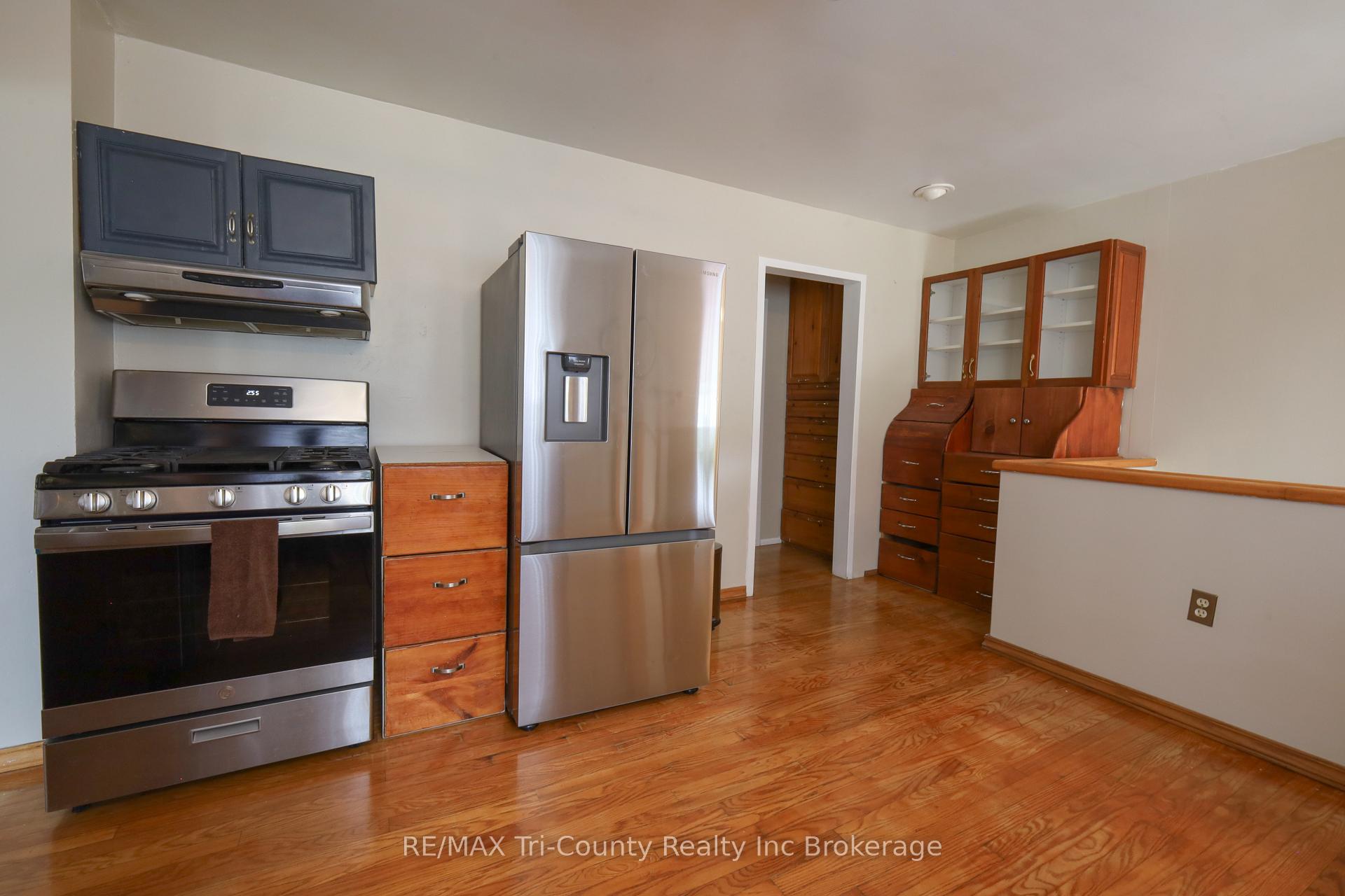 Photo 6 of 1360 Turkey Point Road, Norfolk, Walsh — HOMEH