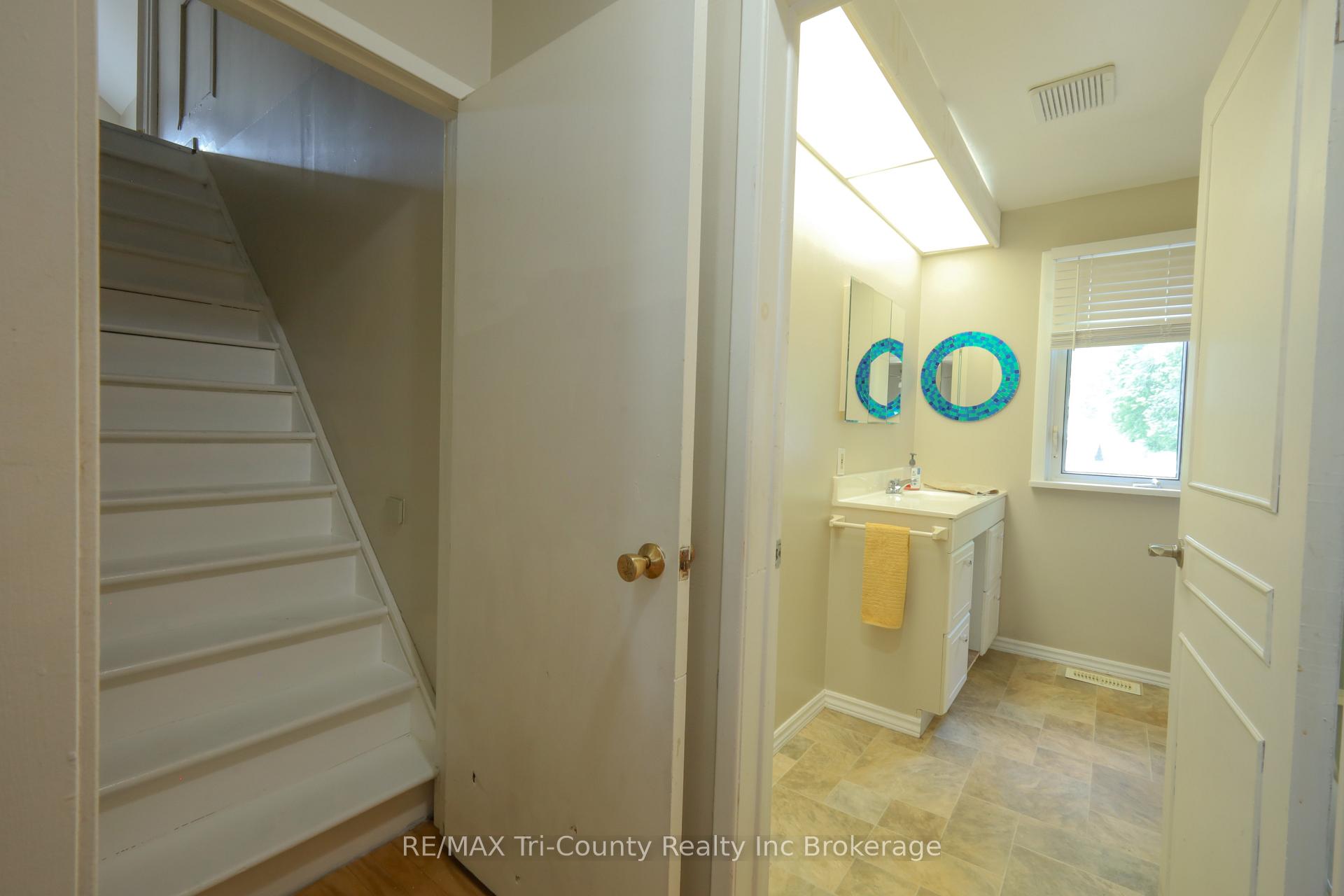 Photo 17 of 1360 Turkey Point Road, Norfolk, Walsh — HOMEH