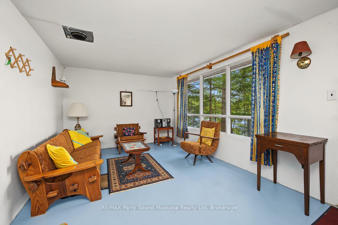 Photo 12 of 28 Porter Lane, McDougall — HOMEH