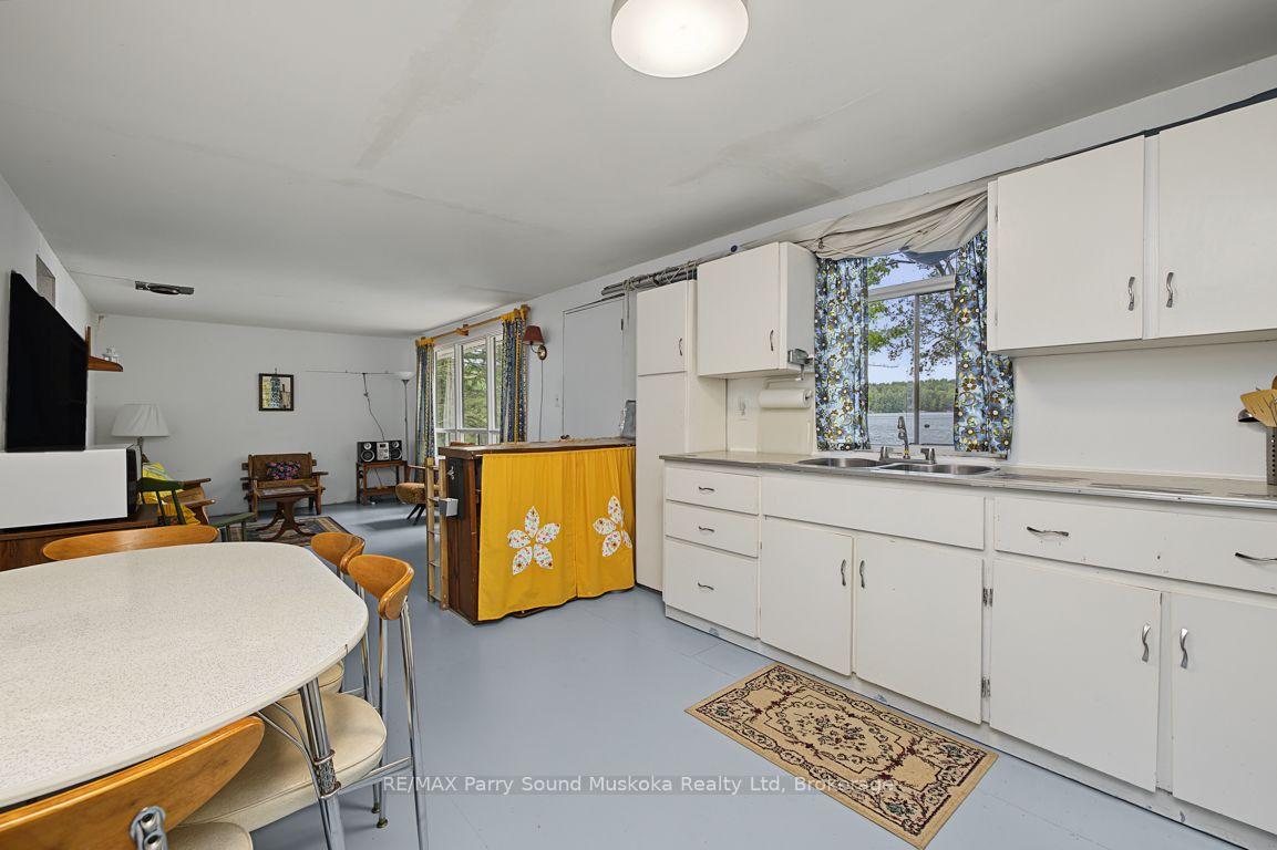 Photo 16 of 28 Porter Lane, McDougall — HOMEH