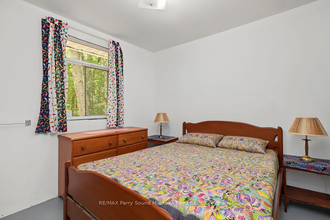 Photo 21 of 28 Porter Lane, McDougall — HOMEH