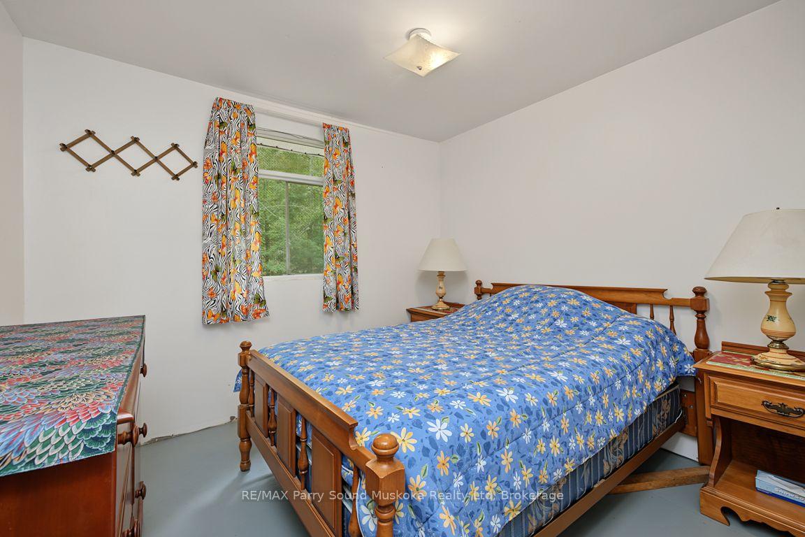 Photo 23 of 28 Porter Lane, McDougall — HOMEH