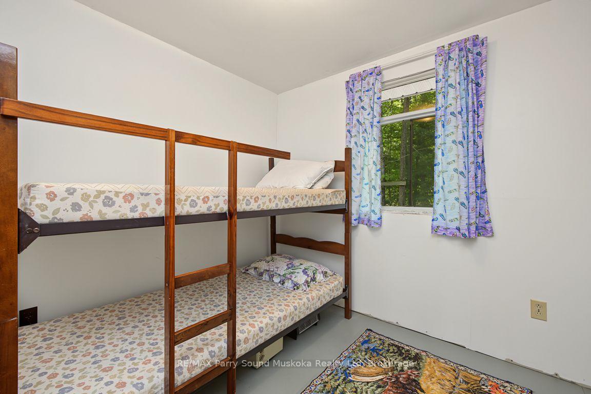 Photo 25 of 28 Porter Lane, McDougall — HOMEH