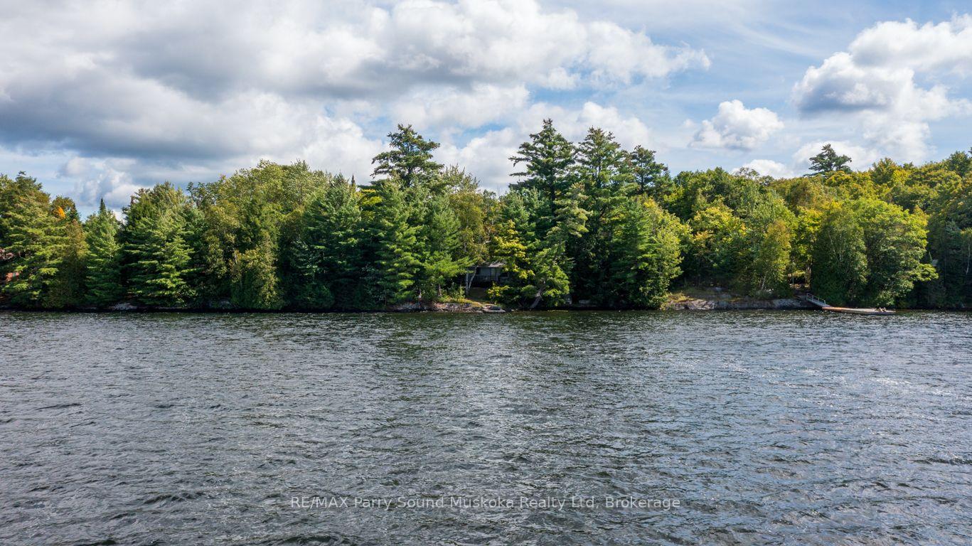 Photo 38 of 28 Porter Lane, McDougall — HOMEH