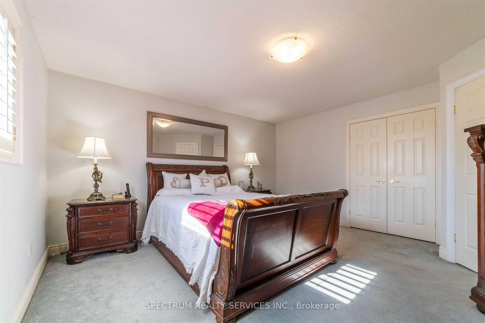 Photo 23 of 8112 Beaver Glen Drive, Niagara Falls, Ascot — HOMEH